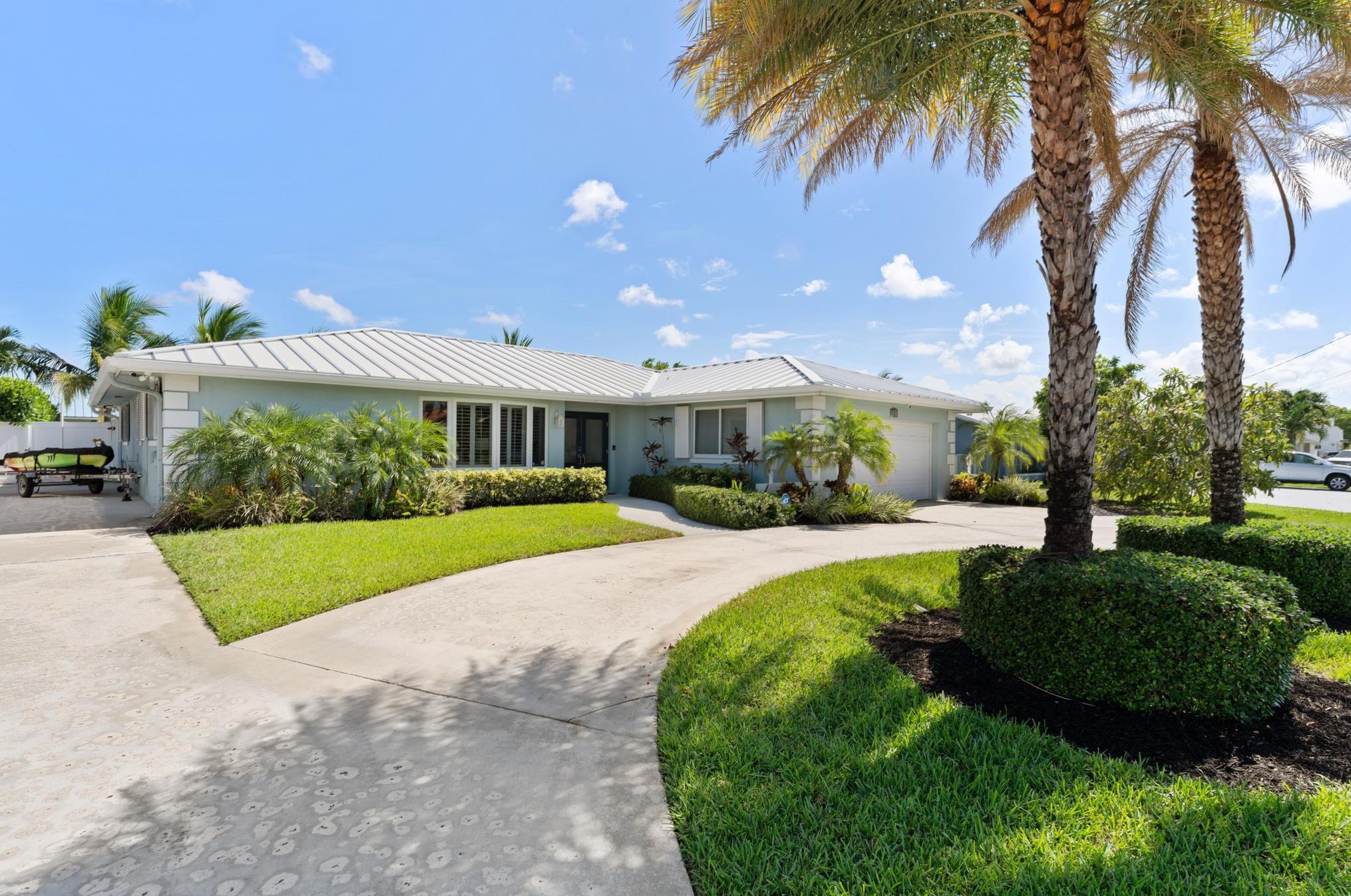 1420 Carambola Rd, West Palm Beach, FL 33406