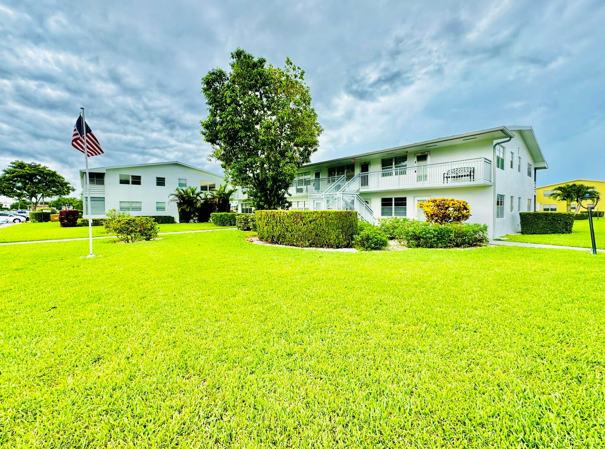 122 Sheffield F, West Palm Beach, FL 33417