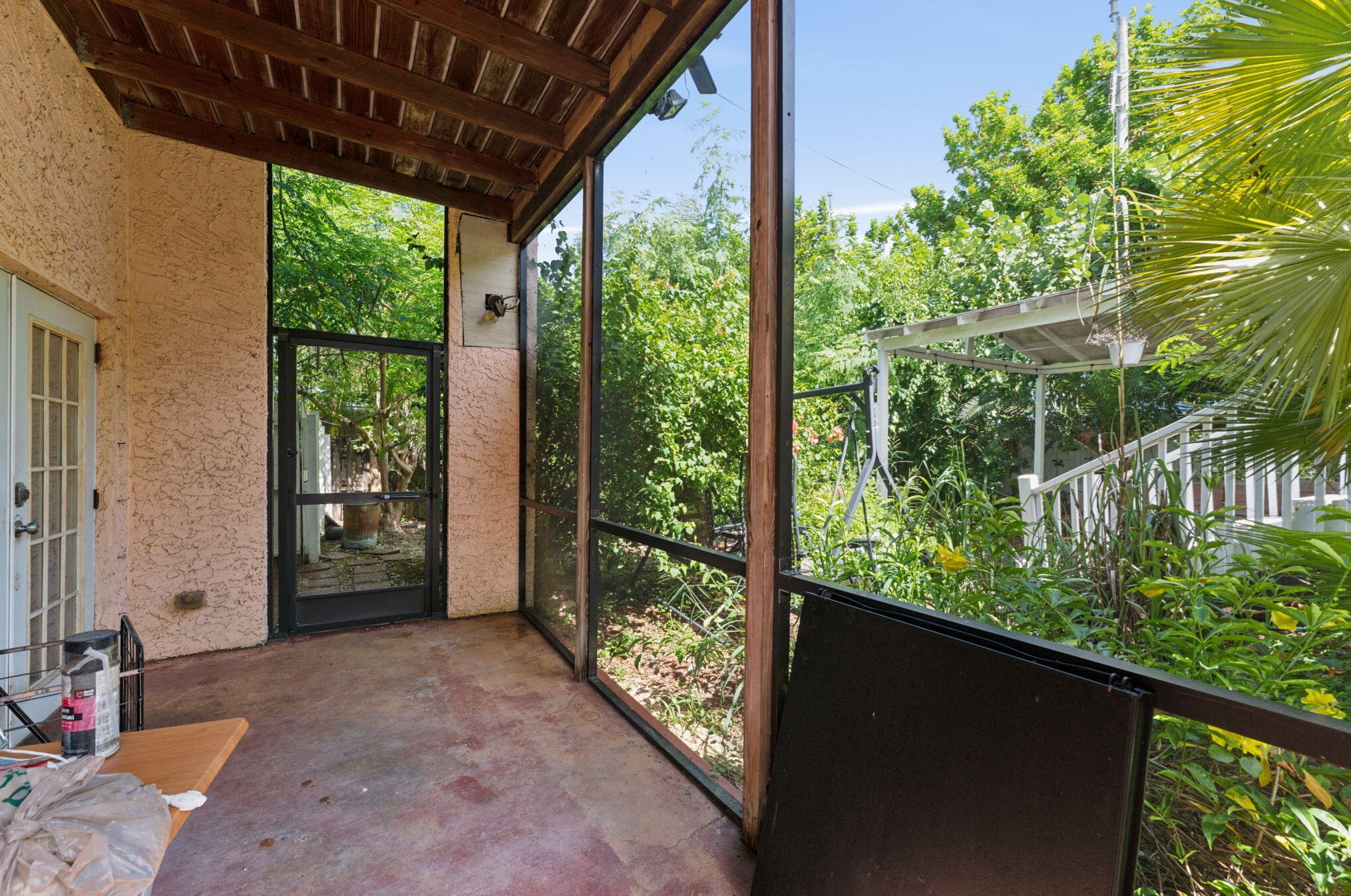 220 1 Ave, Boynton Beach FL  33435-4571 exterior