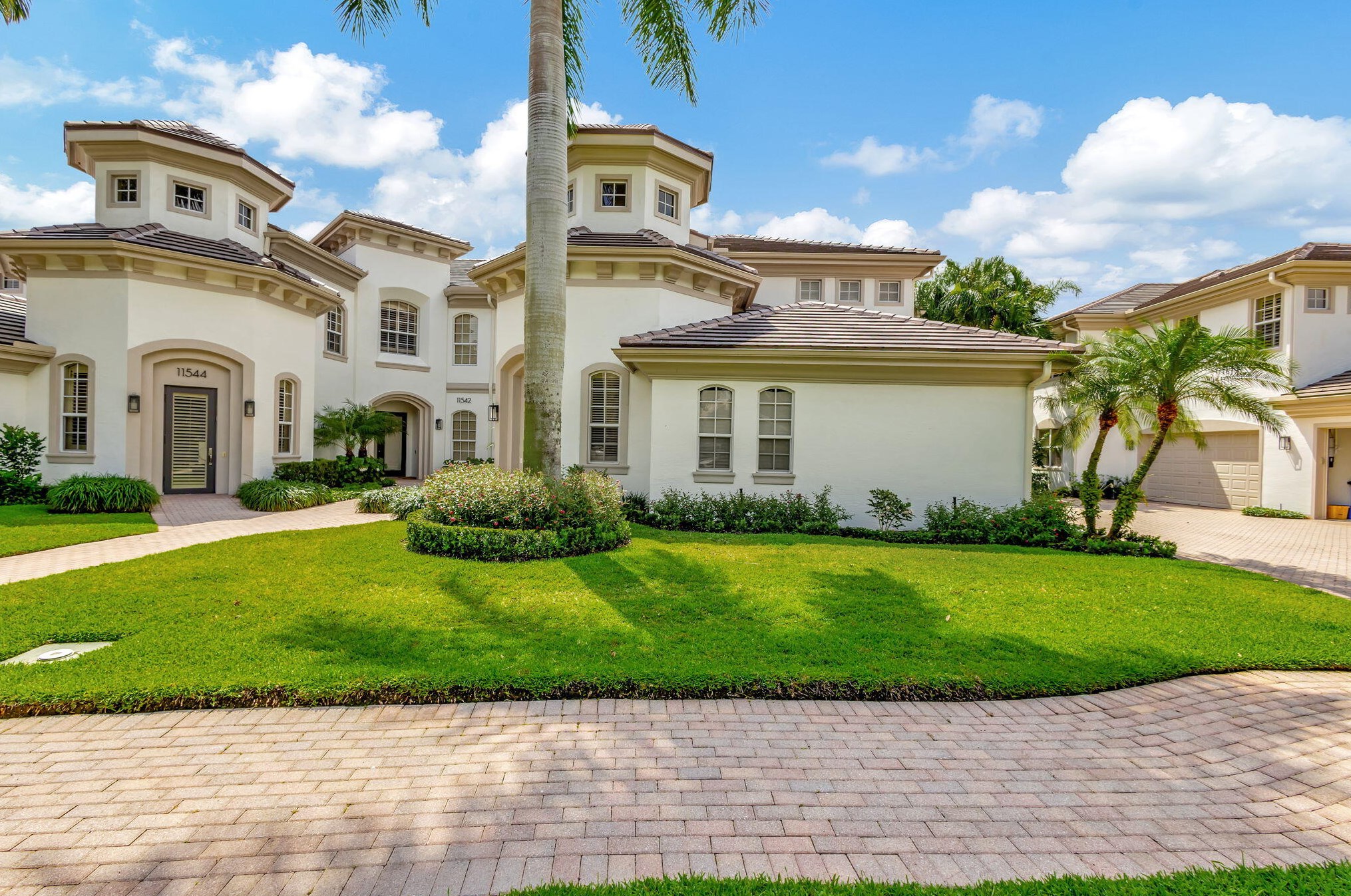 11540 Villa Vasari Dr, West Palm Beach, FL 33418