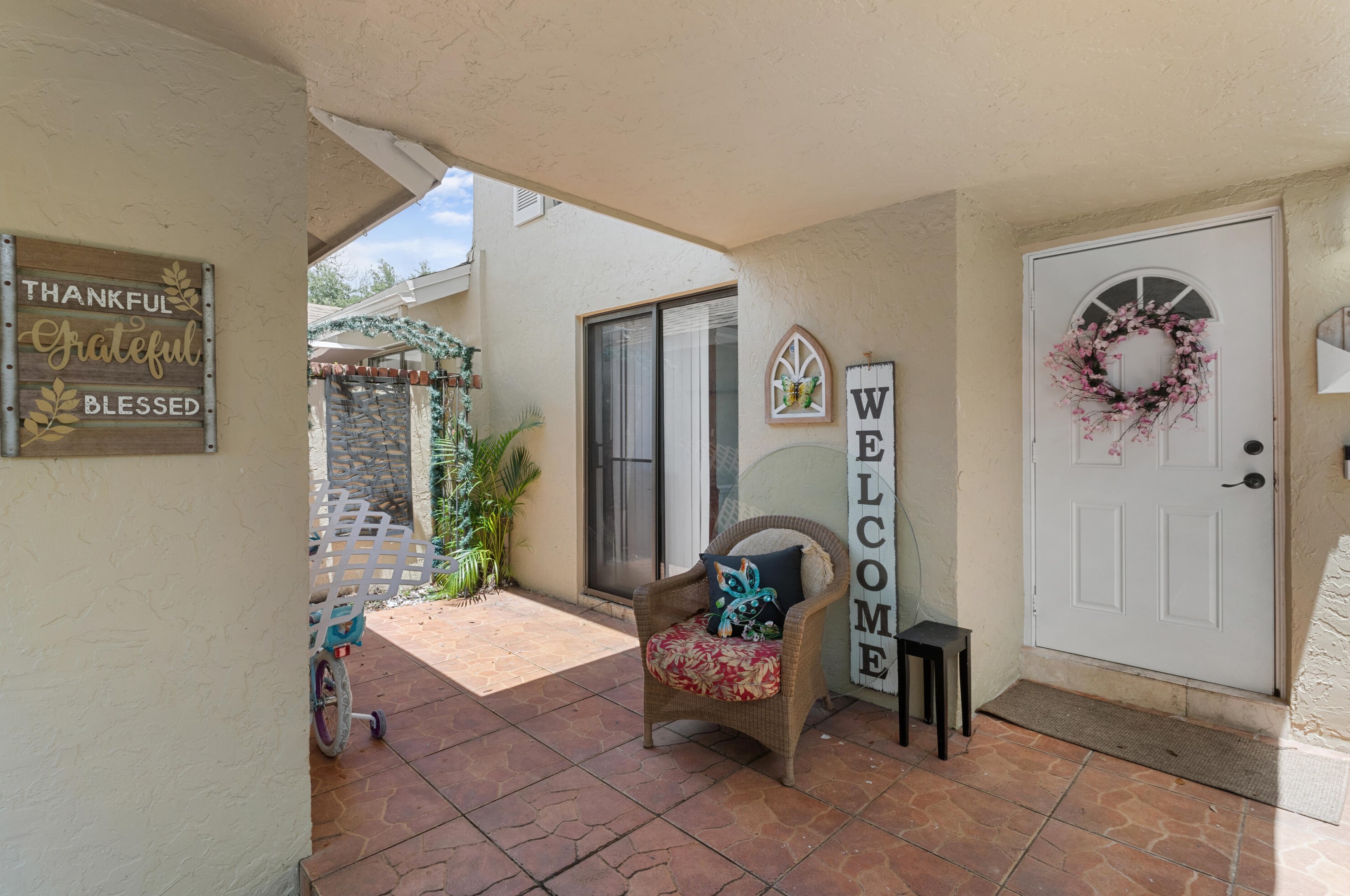 2702 Maplewood Dr, West Palm Beach, FL 33415