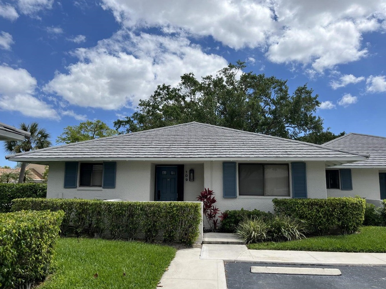 109 Club Dr #109, West Palm Beach, FL 33418