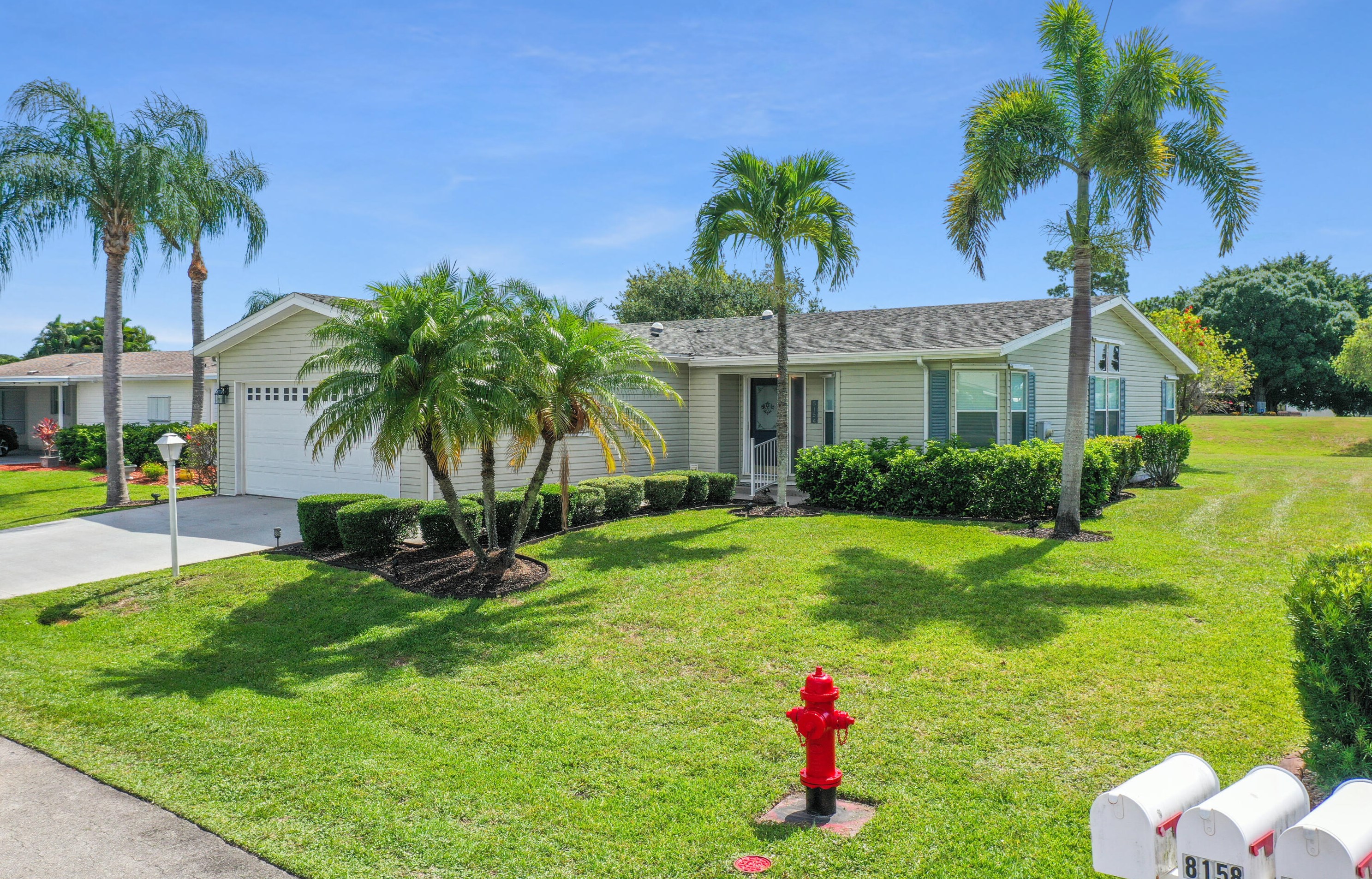 8154 14th Hole Dr, Port Saint Lucie, FL 34952