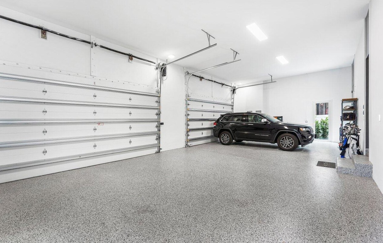 132 7 Ave, Delray Beach FL 33483-5244 exterior