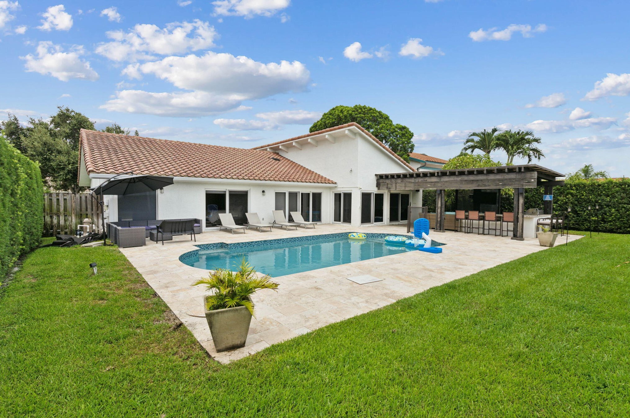 1560 Sw 19th St, Boca Raton, FL 33486