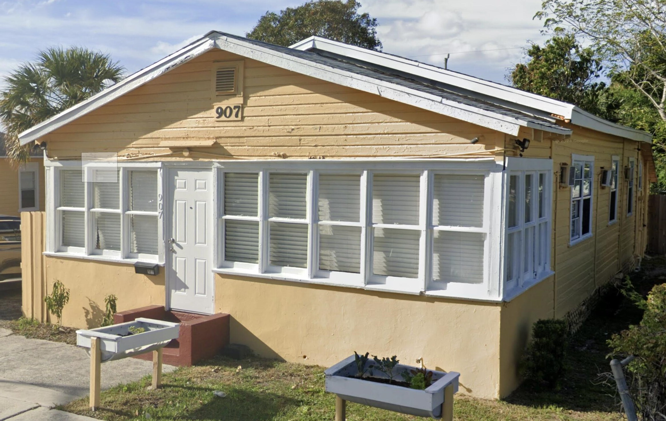 907 Palm Beach Lakes Blvd, West Palm Beach, FL 33401