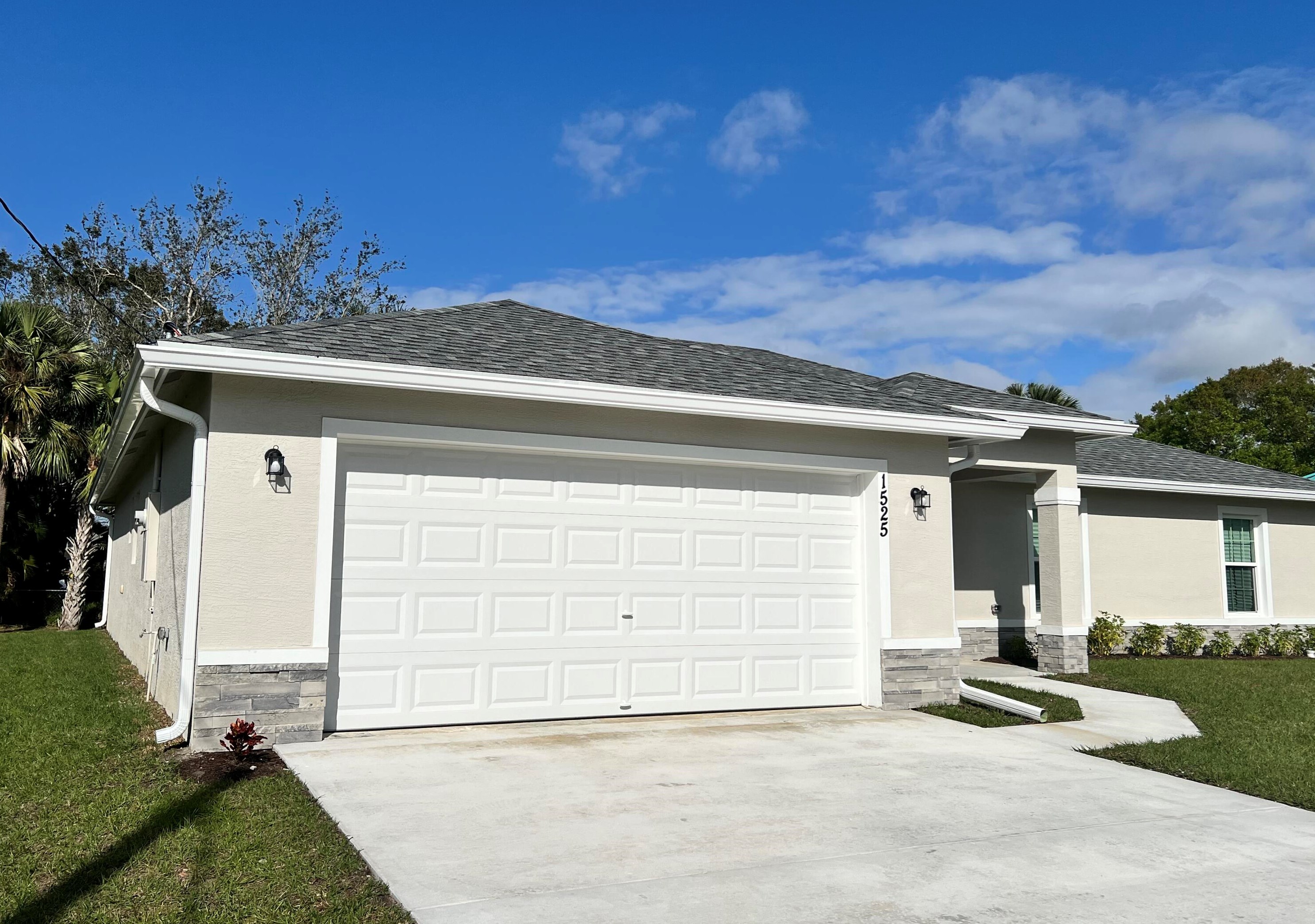 1525 Sw Urbino Ave, Port Saint Lucie, FL 34953
