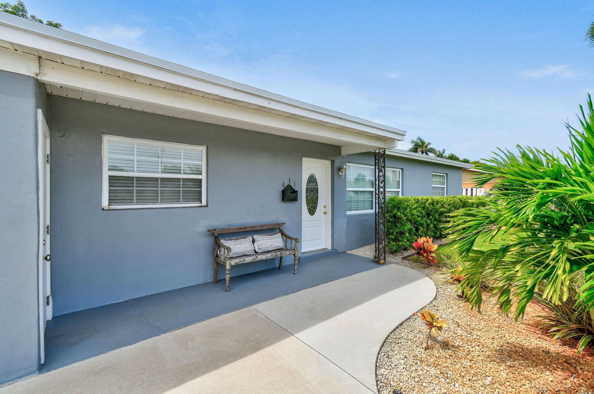 631 W Jasmine Dr, West Palm Beach, FL 33403