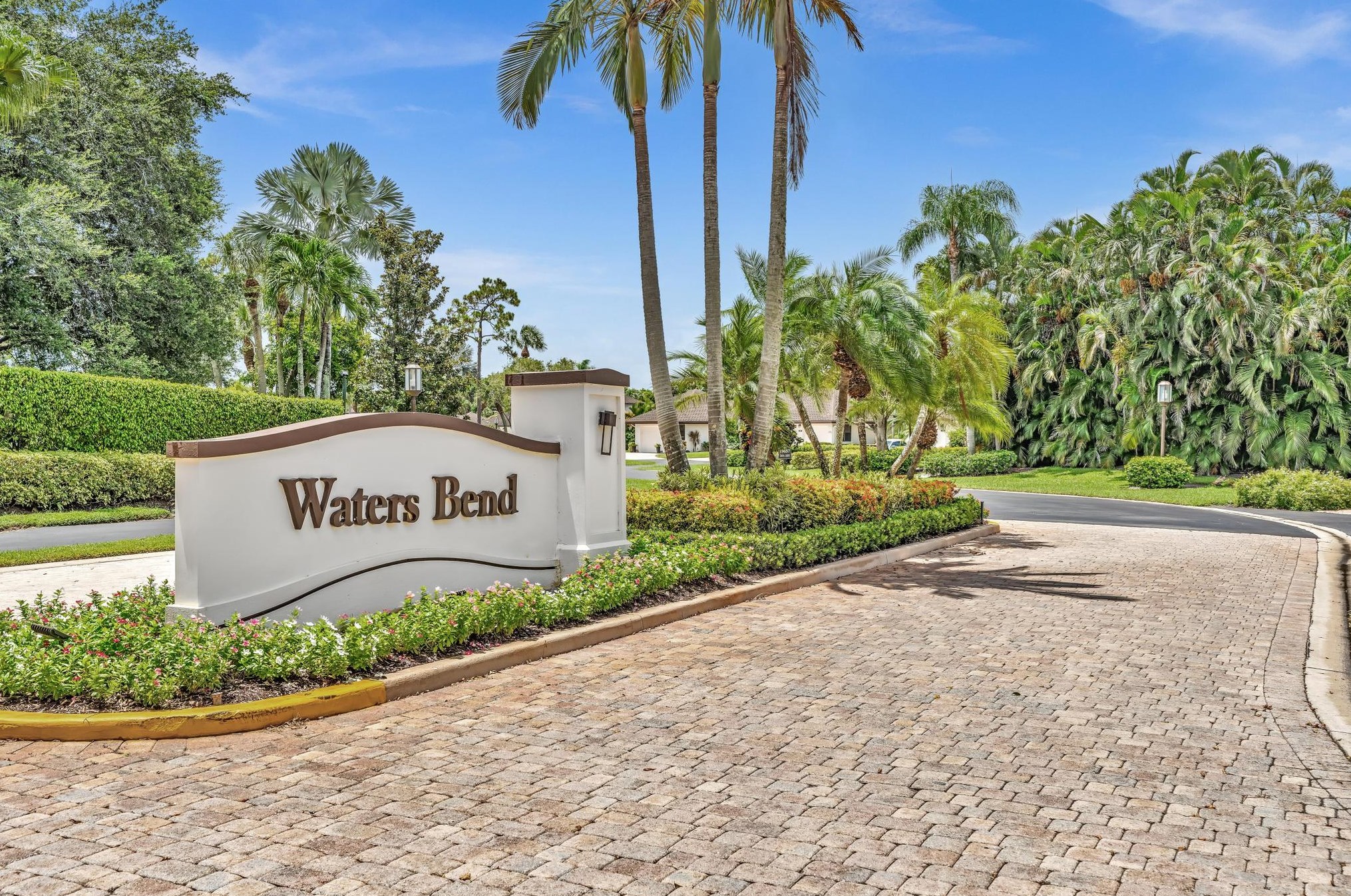 19698 Waters Pond Ln #704, Boca Raton, FL 33434