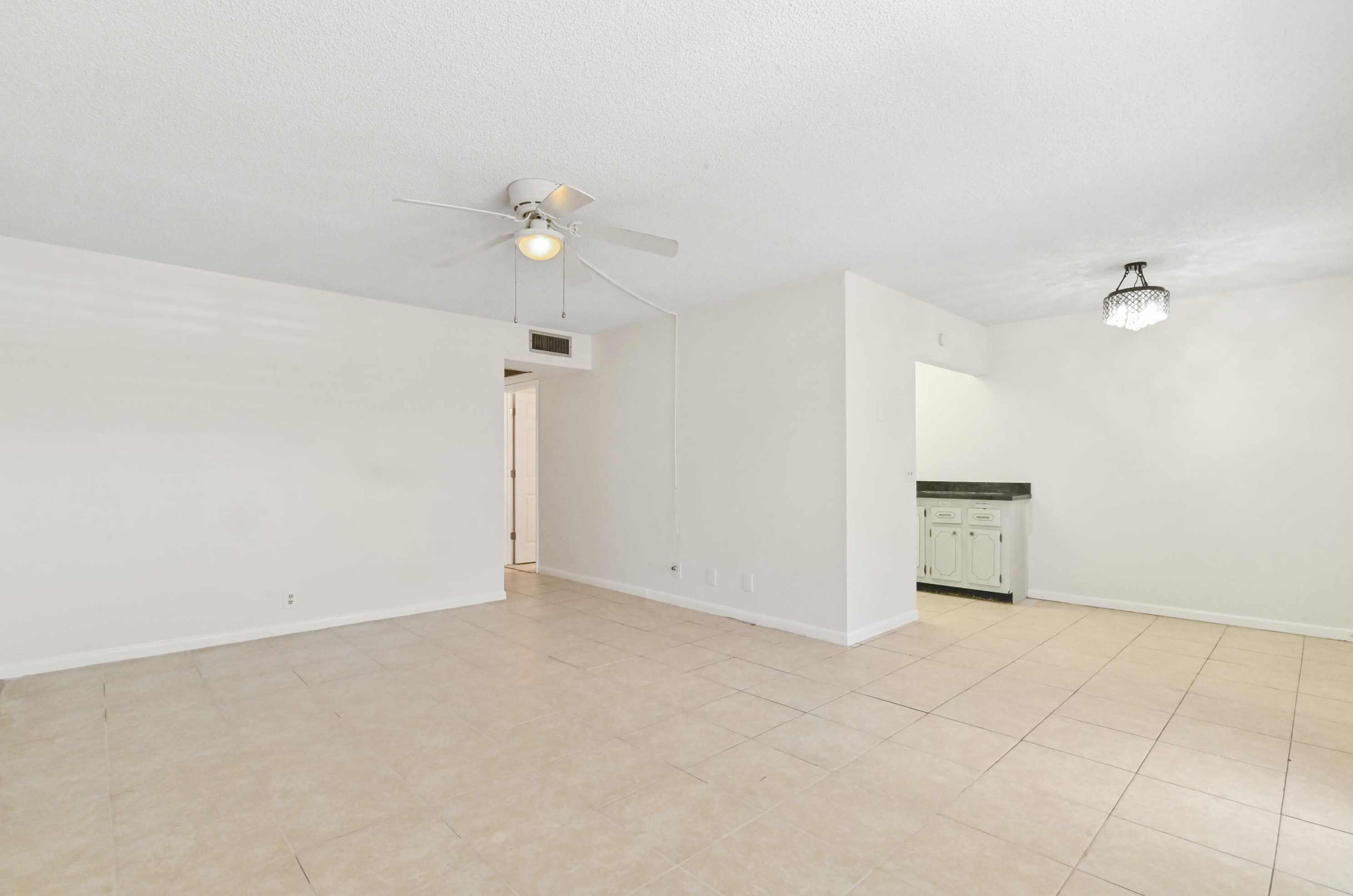 159 Southampton C, West Palm Beach, FL 33417