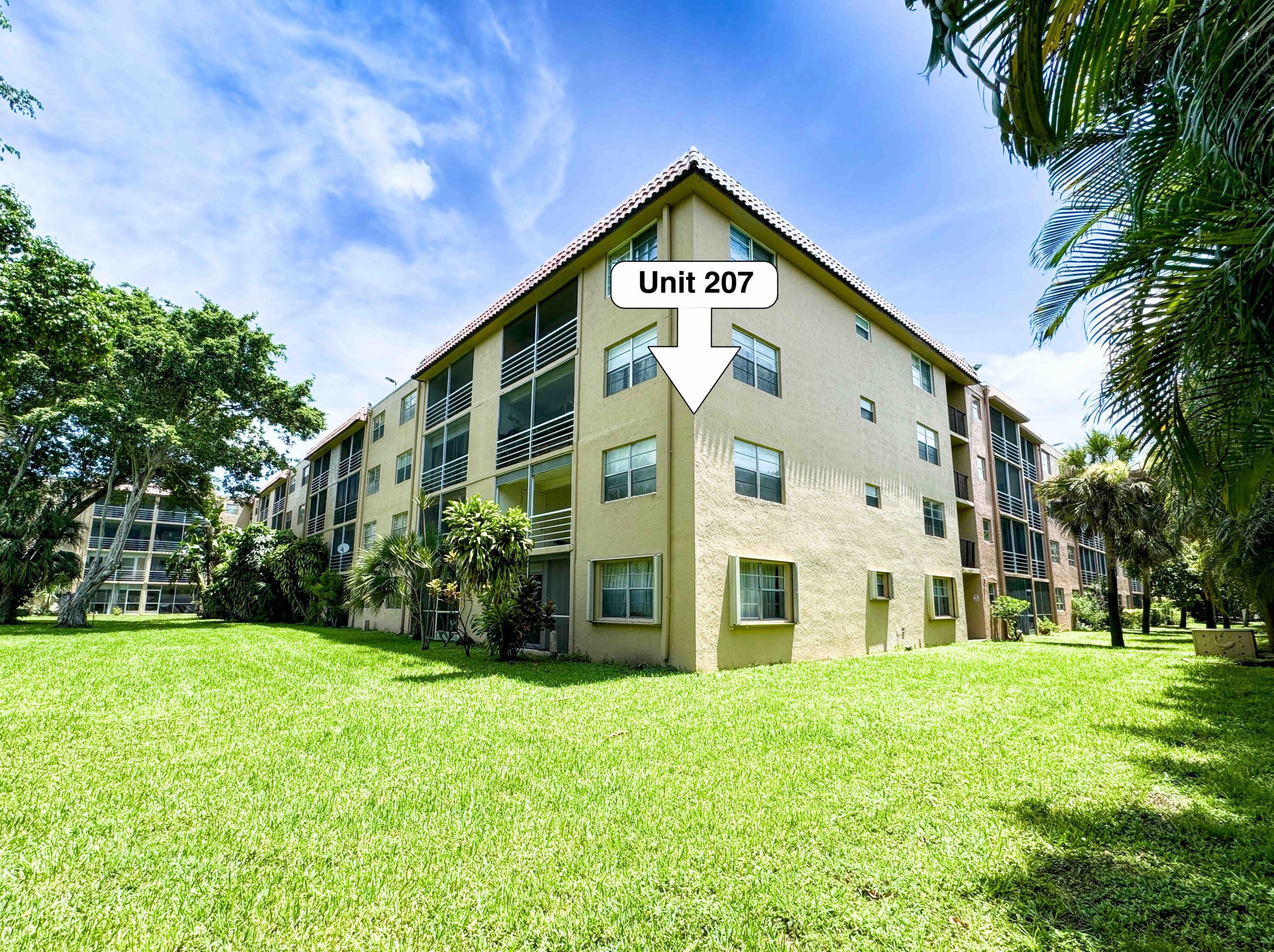 10120 Boca Entrada Blvd #207, Boca Raton, FL 33428