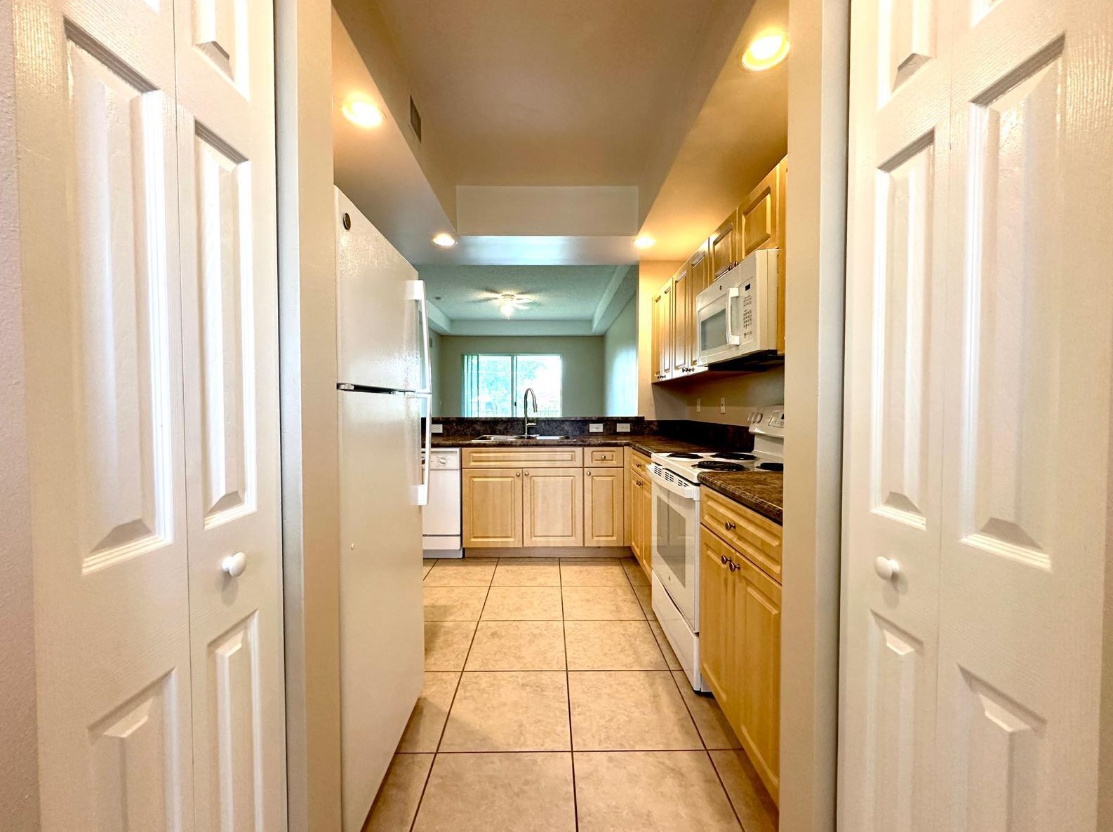 3240 Haverhill Rd, West Palm Beach, FL 33417-2997