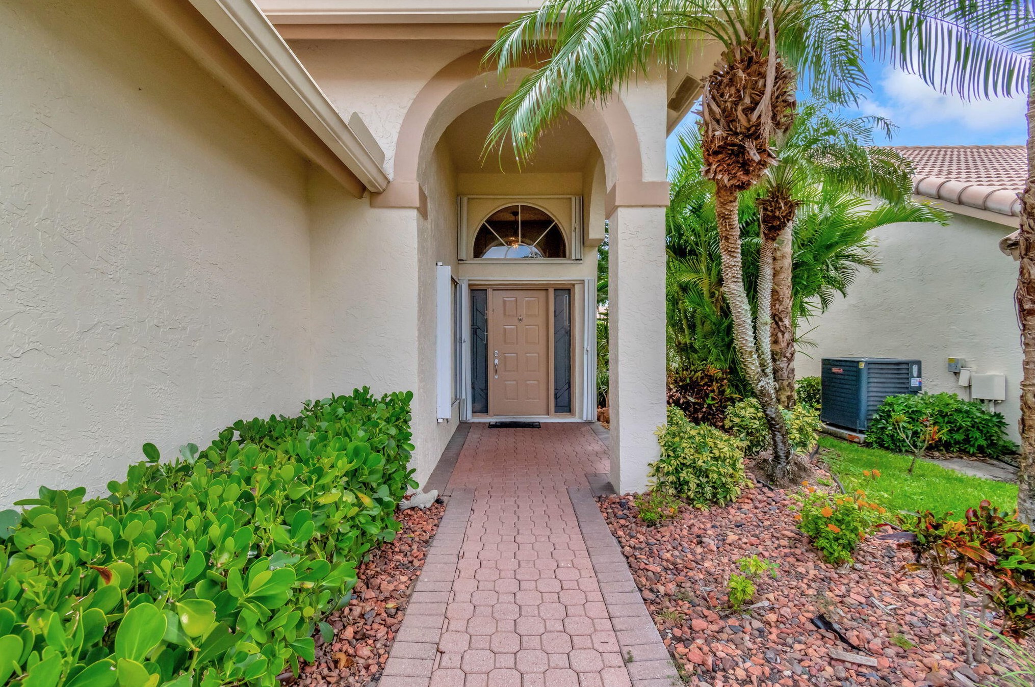 7200 Ashford Ln, Boynton Beach, FL 33472