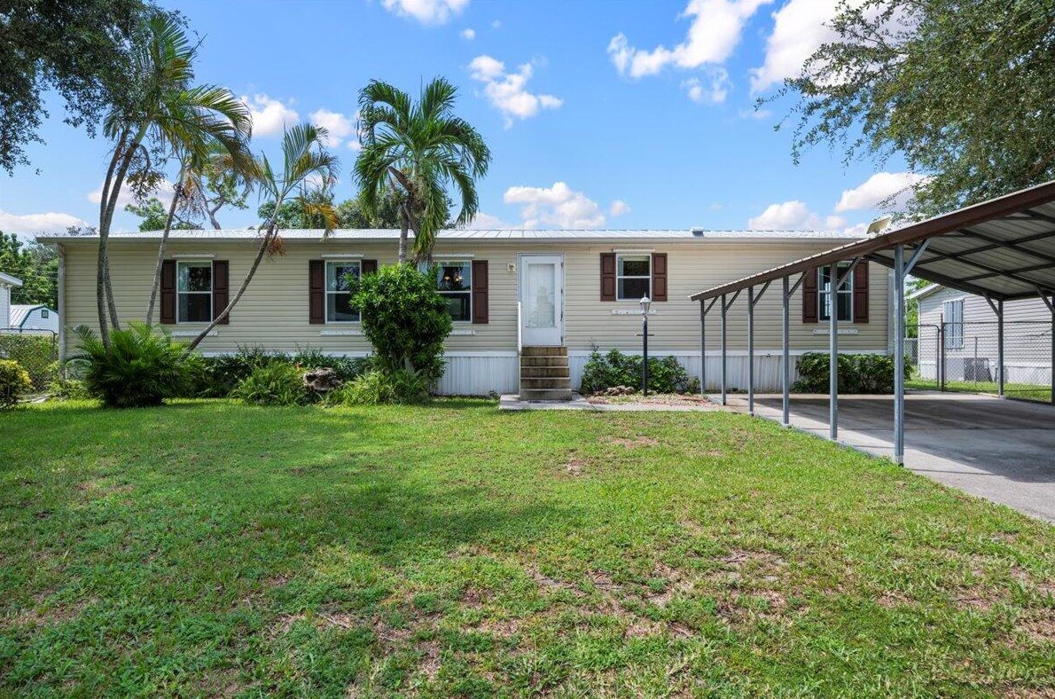 4938 Sunnyside Dr, West Palm Beach, FL 33415