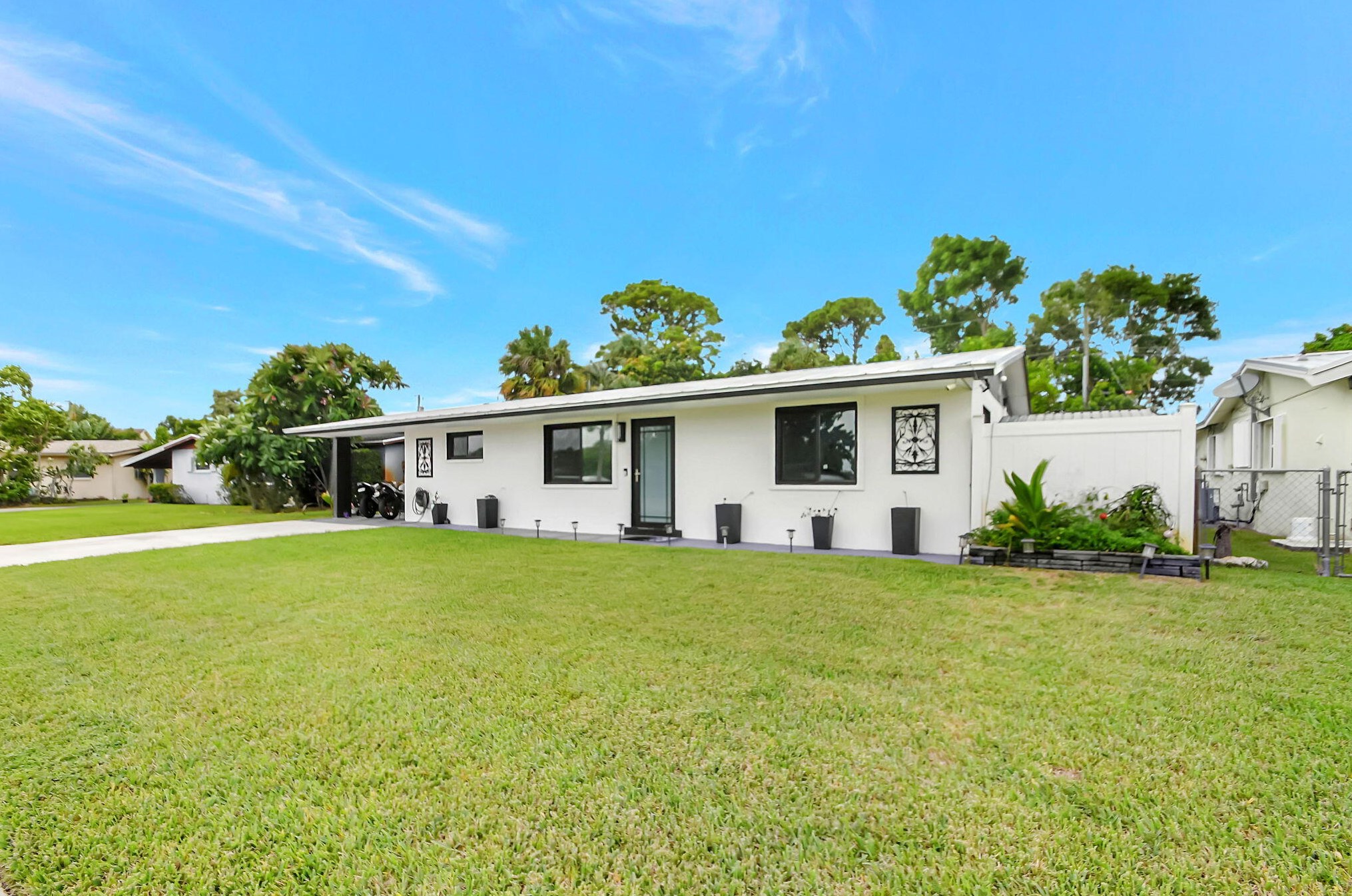 5873 Tarragon Dr, West Palm Beach, FL 33415