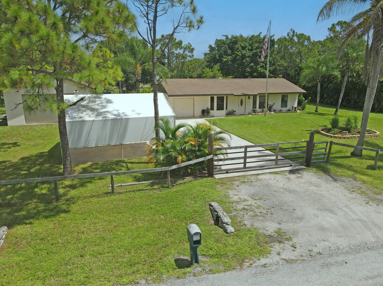 14493 73rd St N, Town of Loxahatchee Groves, FL 33470