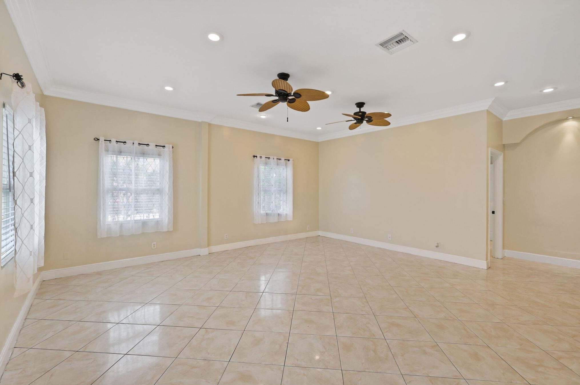 301 B St, Lake Worth FL 33460-3229 exterior