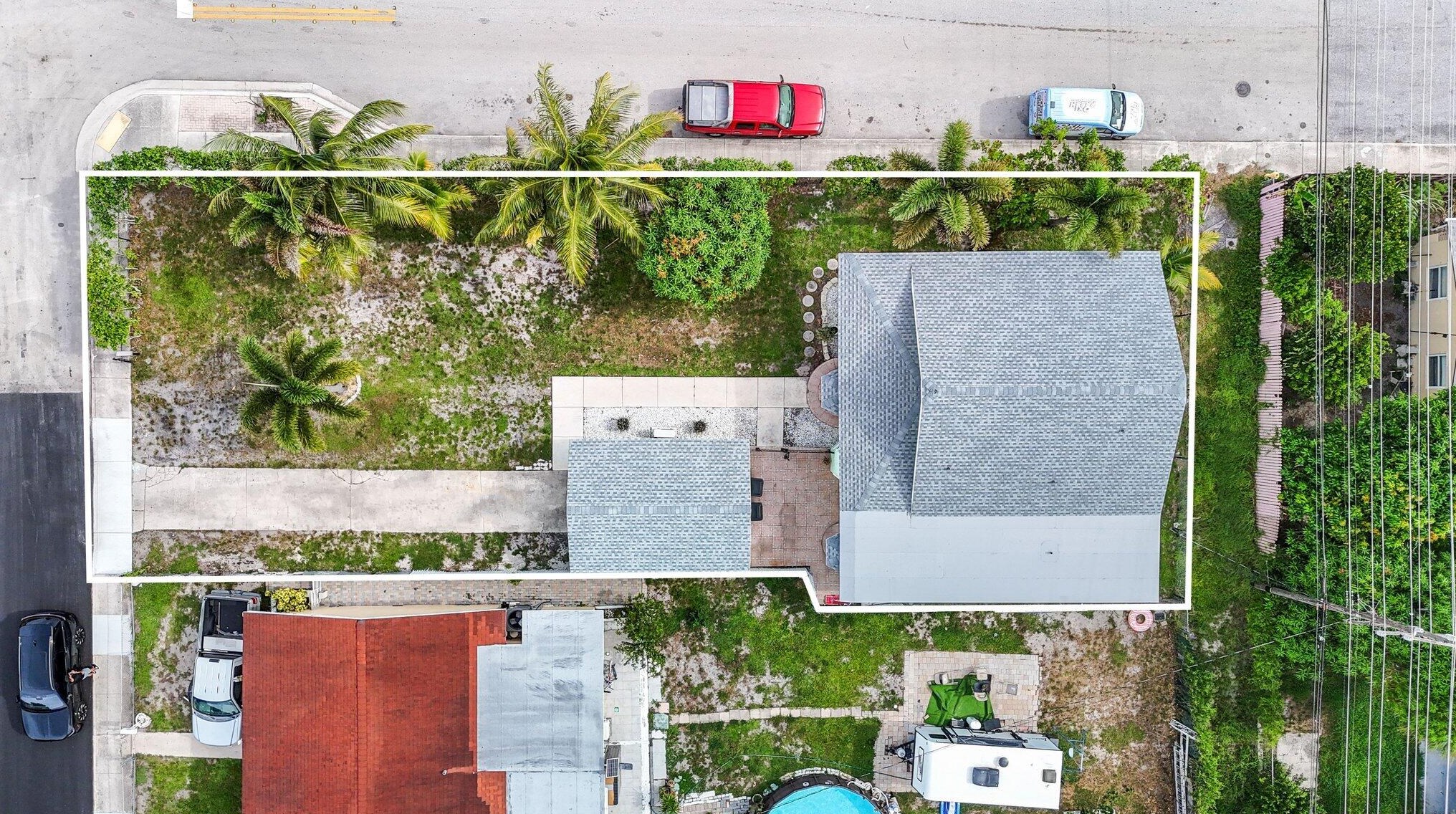 301 B St, Lake Worth FL 33460-3229 exterior