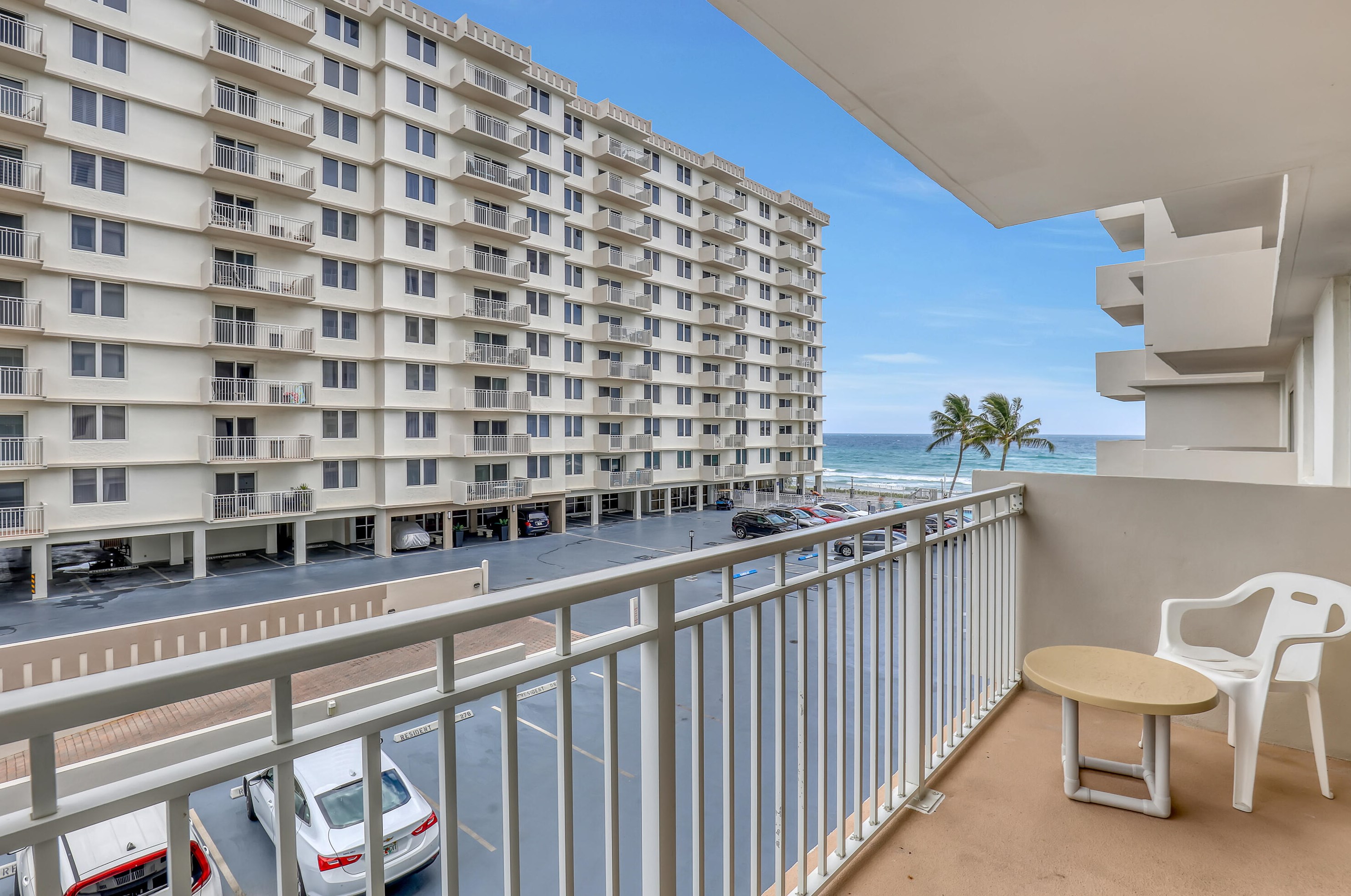 3221 S Ocean Blvd #202, Boca Raton, FL 33487