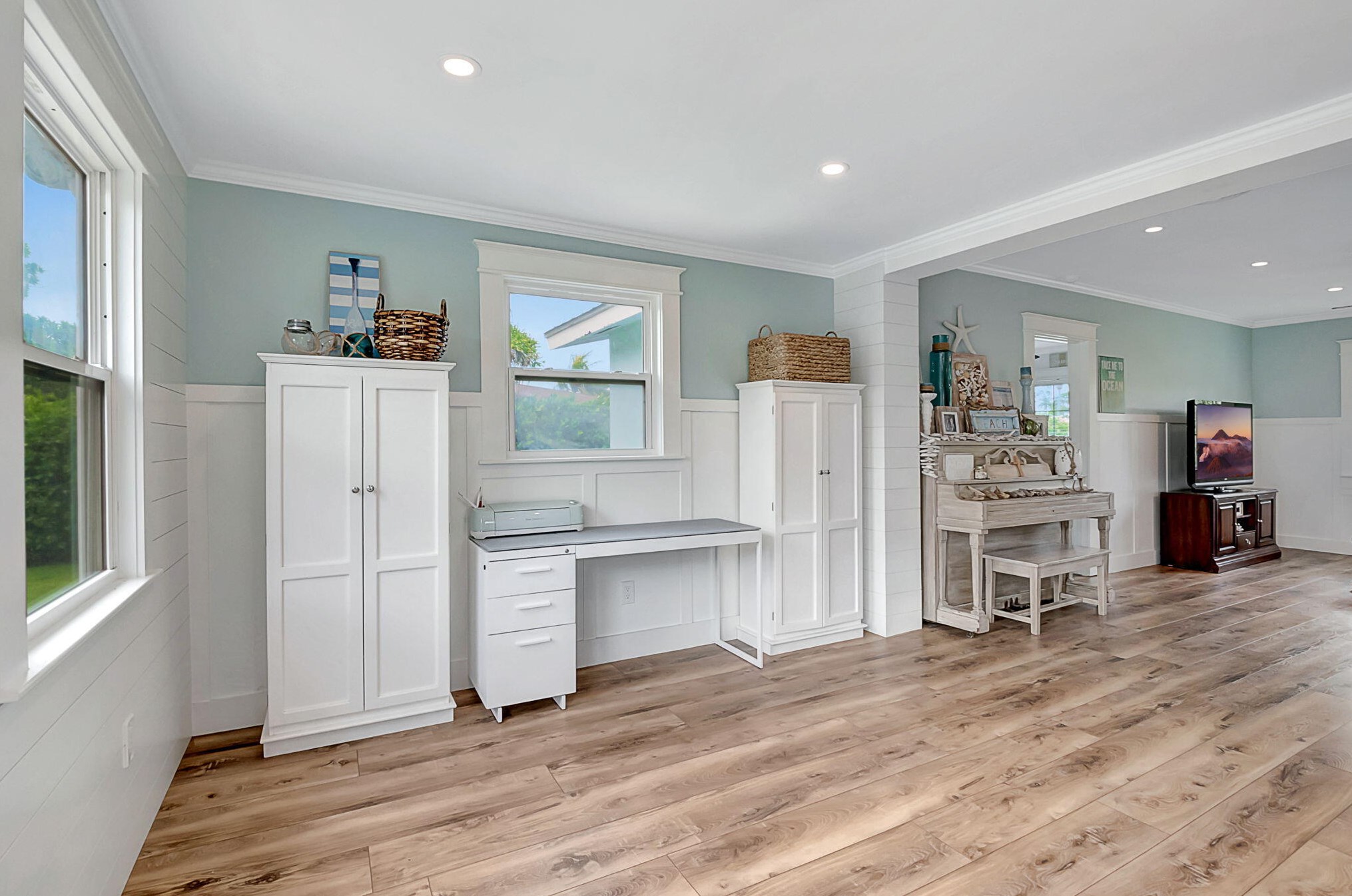 3101 Canal Dr, Boynton Beach FL  33435-8144 exterior