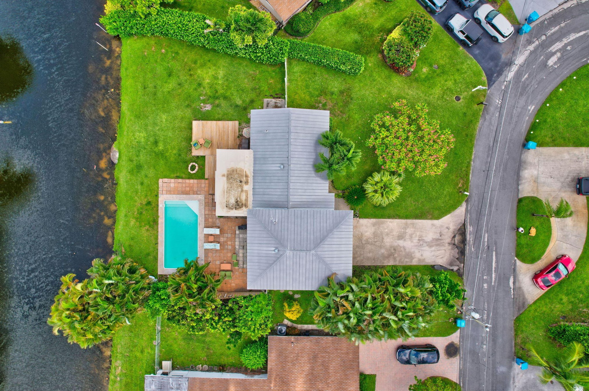 3101 Canal Dr, Boynton Beach FL  33435-8144 exterior