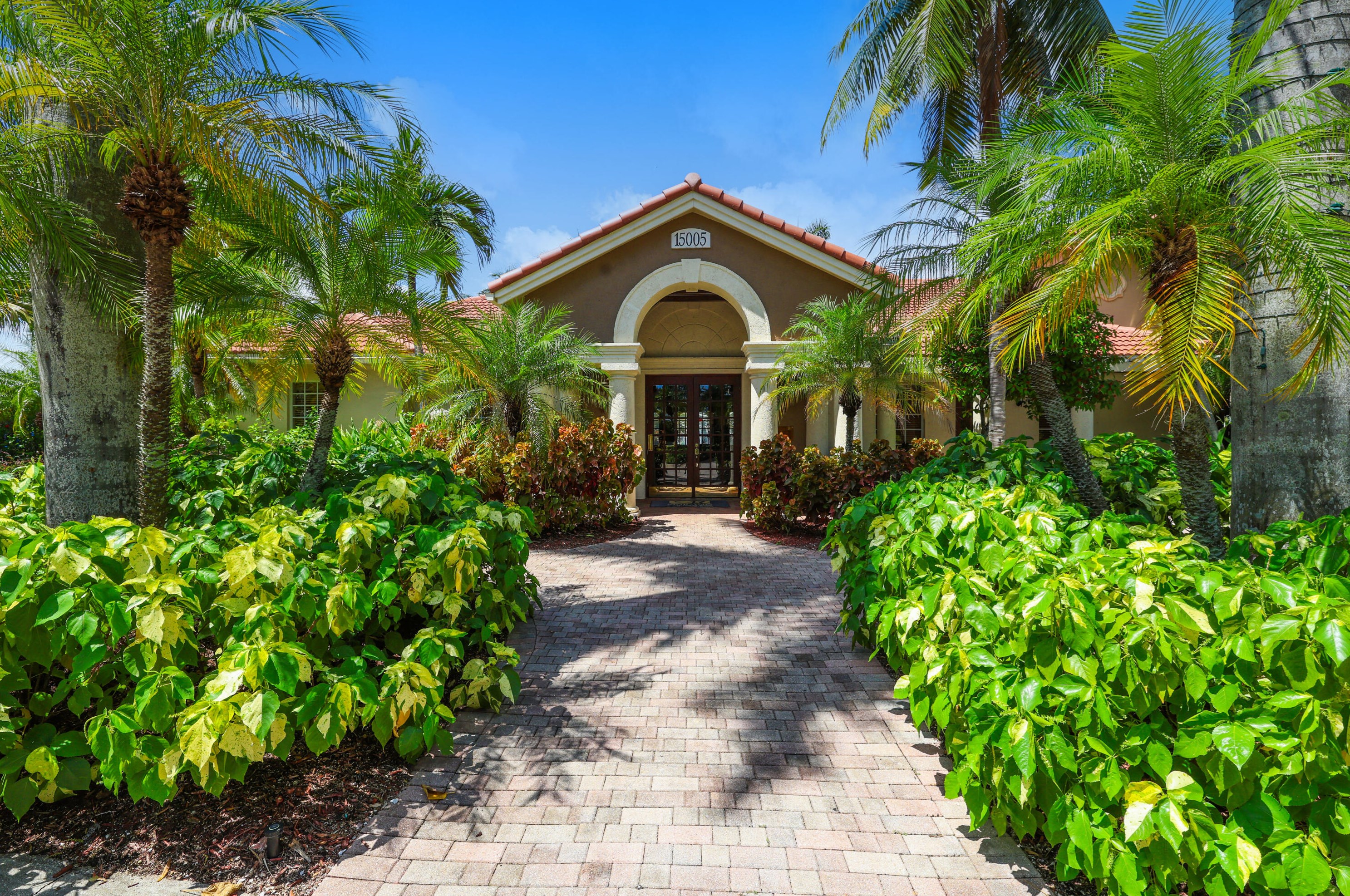 15035 Michelangelo Blvd, Delray Beach, FL 33446-2898