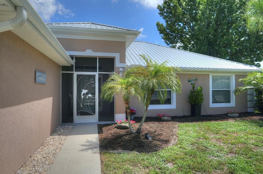 1182 Barber St, Sebastian, FL 32958-5538