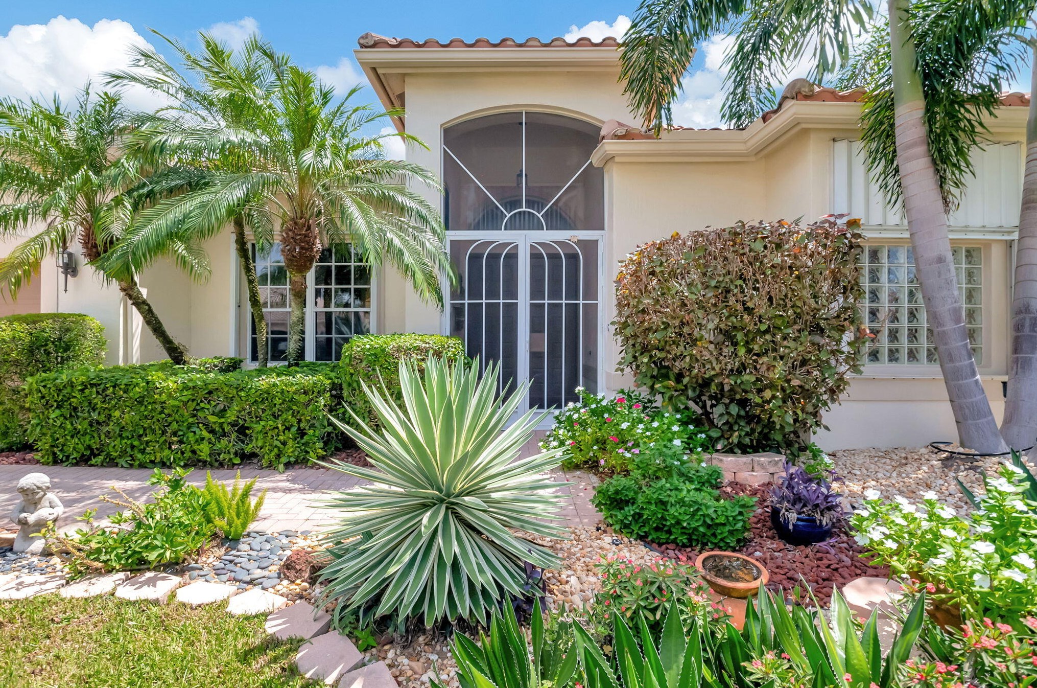 6711 Liseron, Boynton Beach, FL 33437-6482