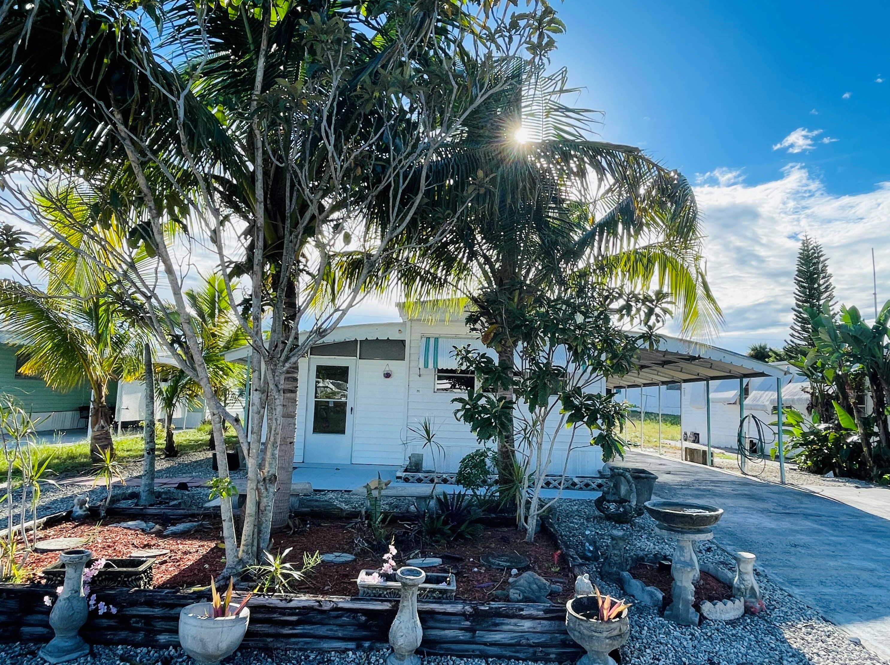8026 Se Wren Ave, Hobe Sound, FL 33455
