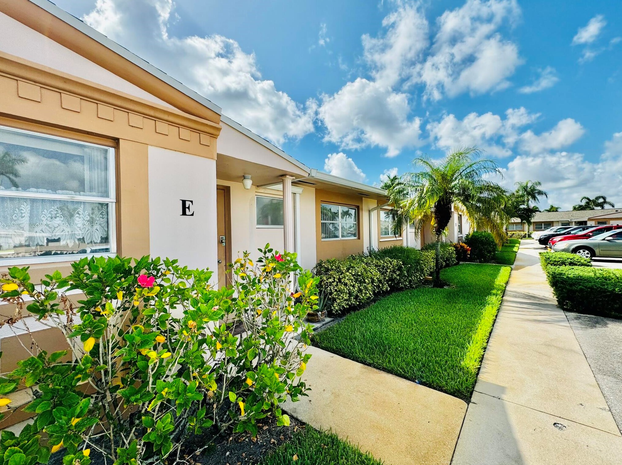 2523 Dudley Dr W #e, West Palm Beach, FL 33415