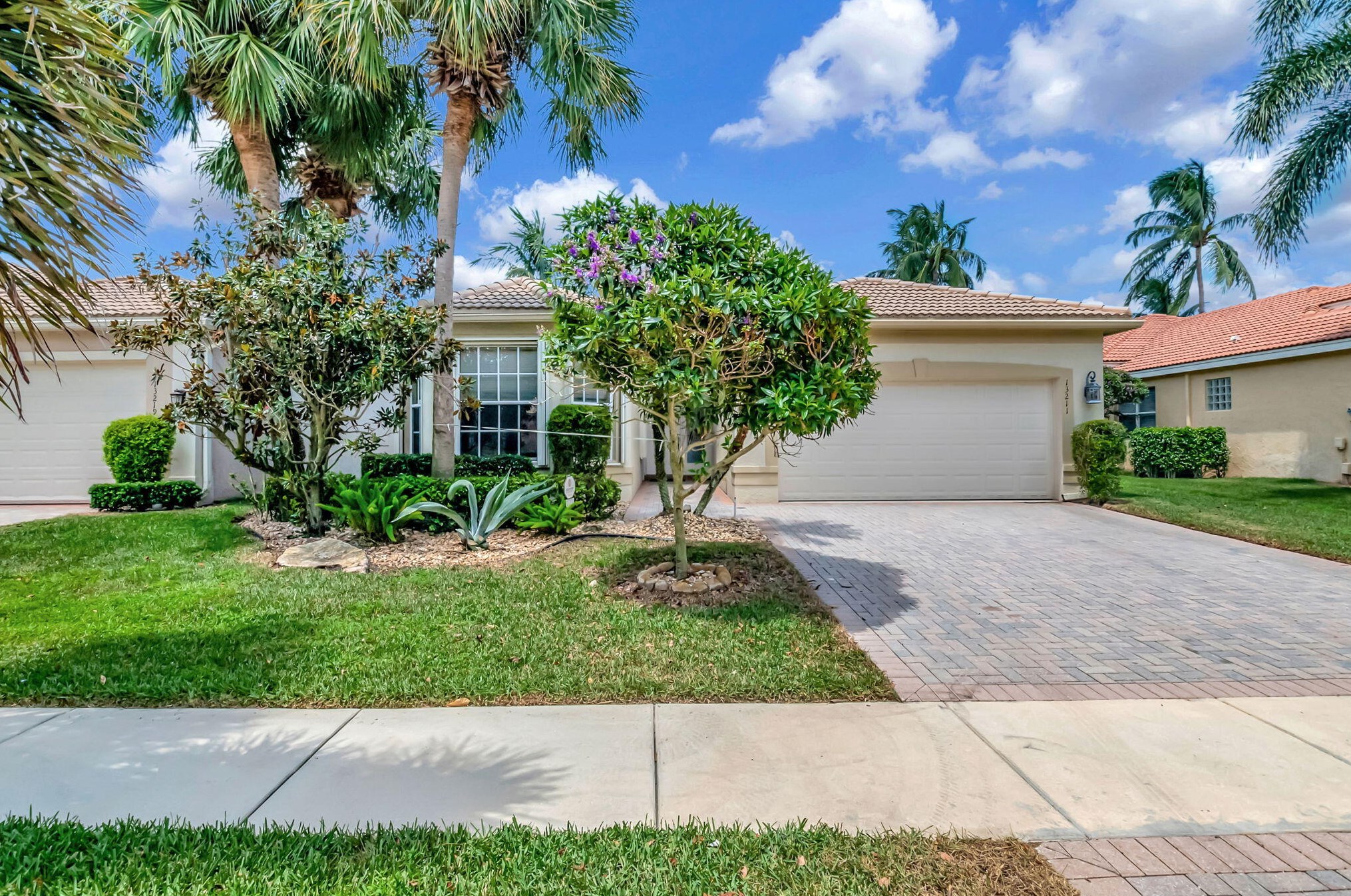 13211 Aliso Beach Dr, Delray Beach, FL 33446-5638