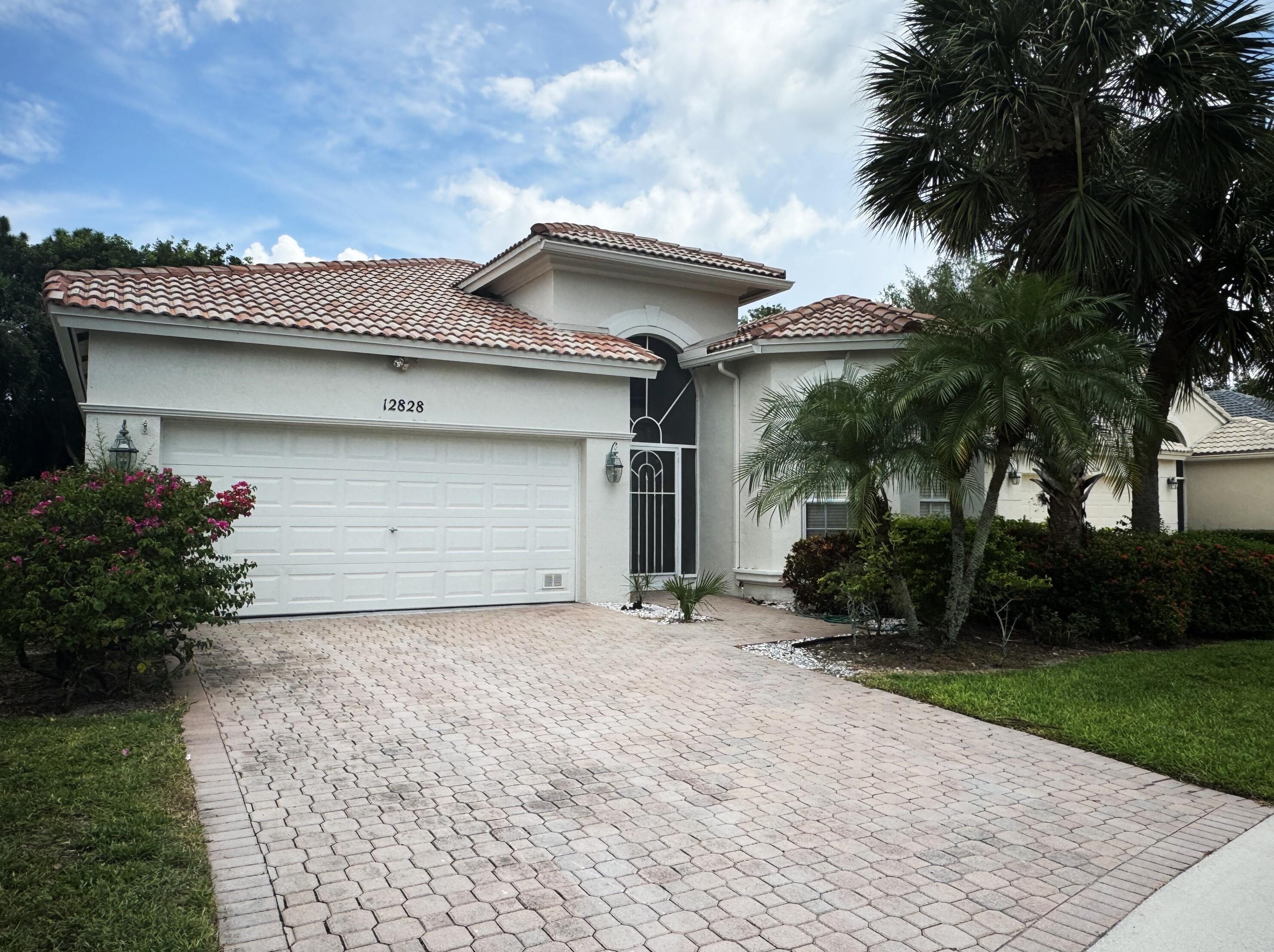 12828 Coral Lakes Dr, Boynton Beach, FL 33437
