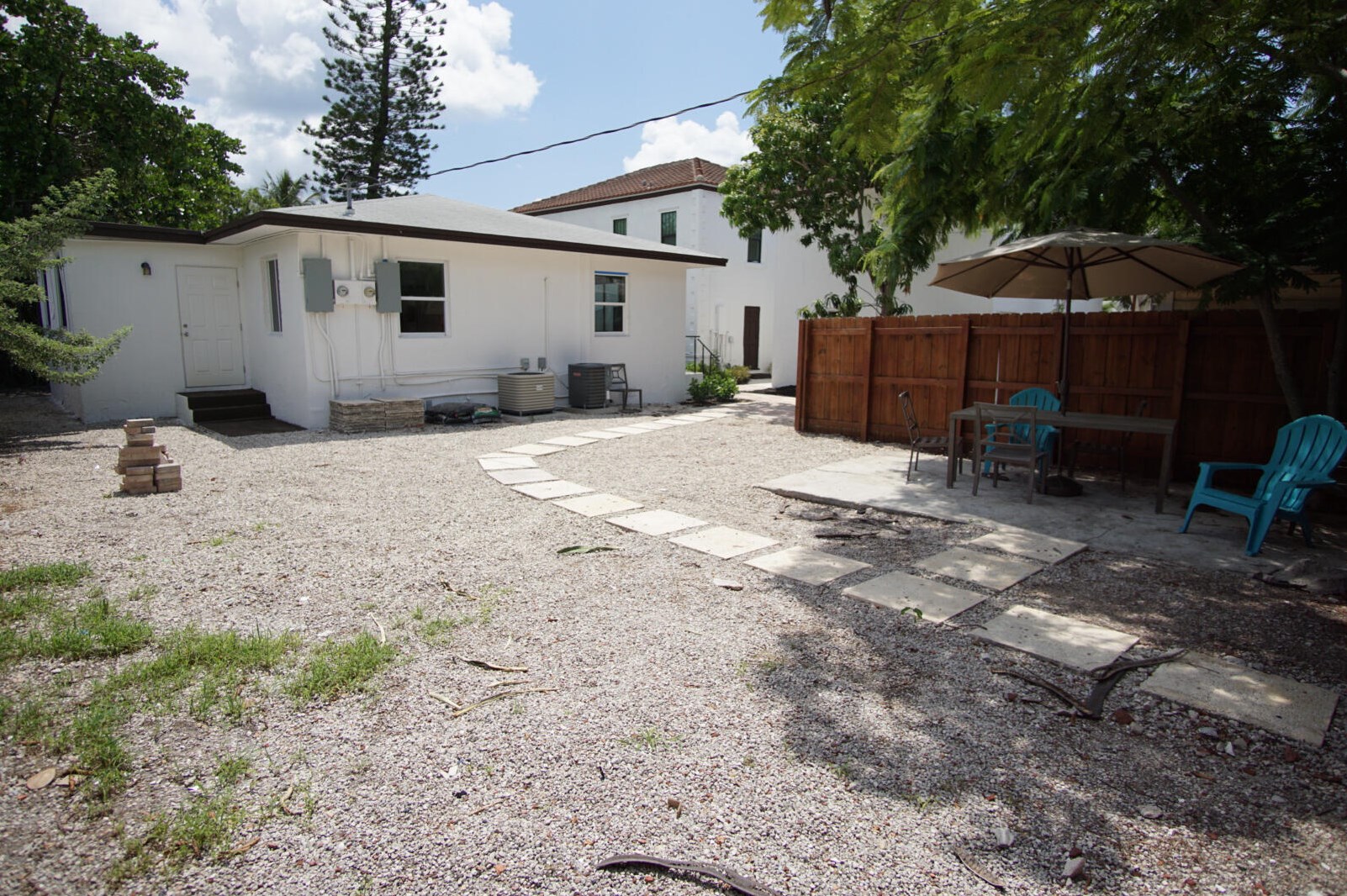 331 S Federal Hwy #d, Lake Worth, FL 33460
