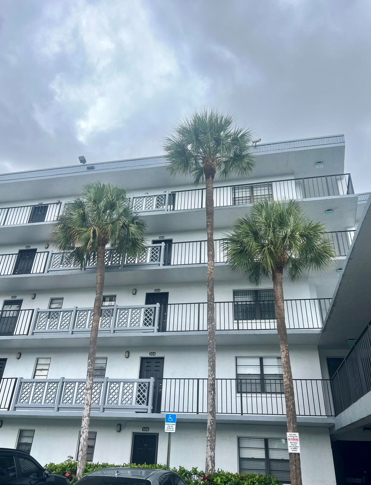 9235 Sw 8th St #304, Boca Raton, FL 33428