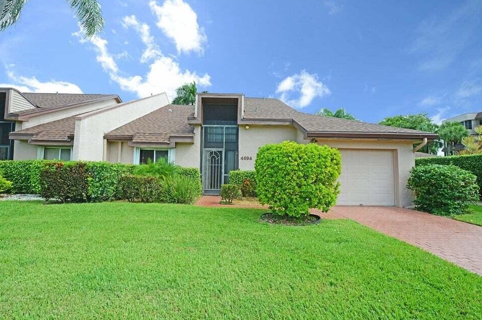 4694 Fountains Dr S, Lake Worth, FL 33467
