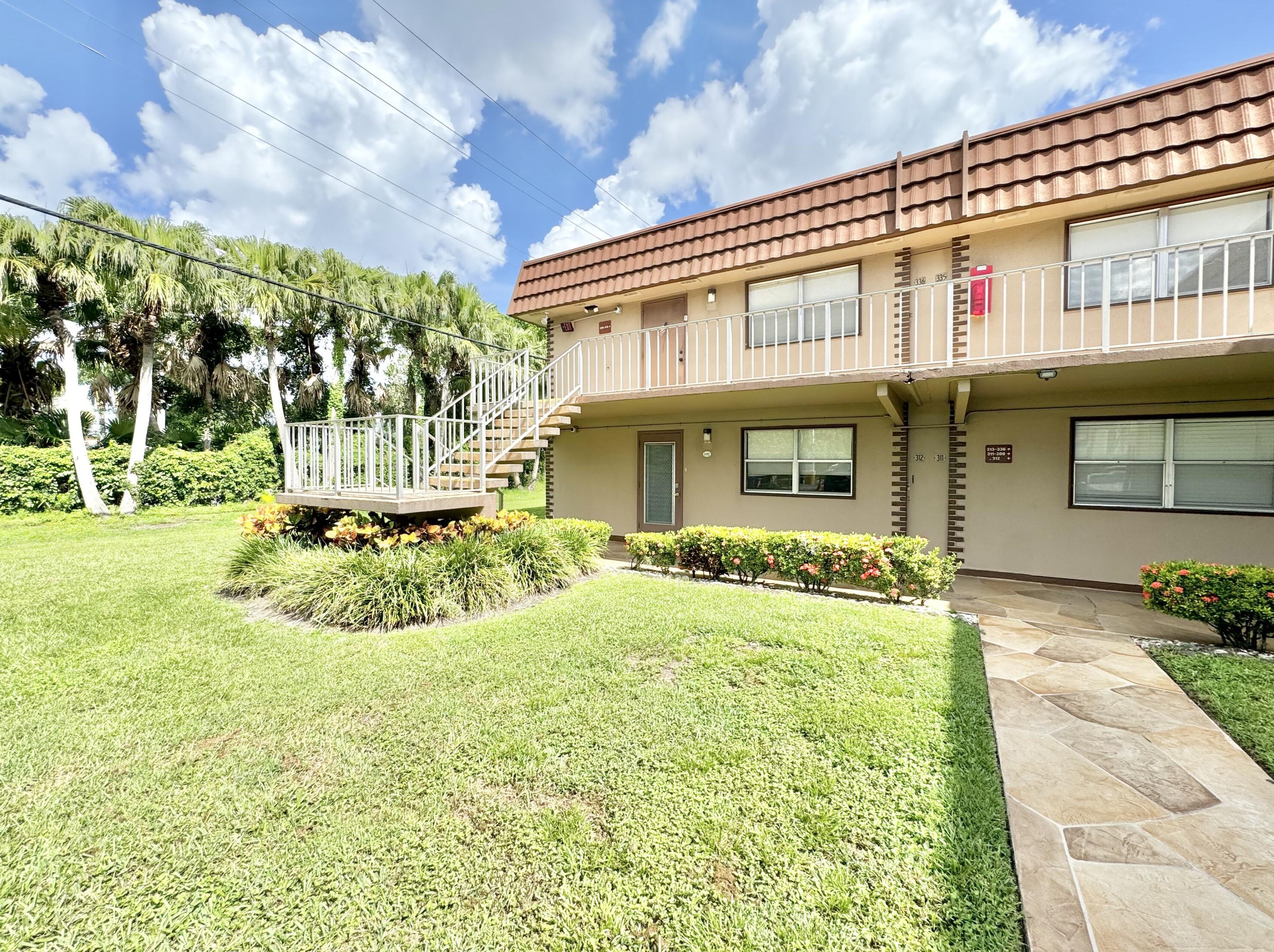 336 Brittany G, Delray Beach, FL 33446-1128