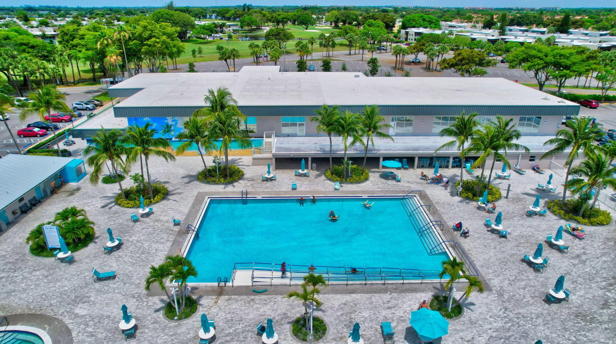 336 Brittany G, Delray Beach FL  33446-1134 exterior