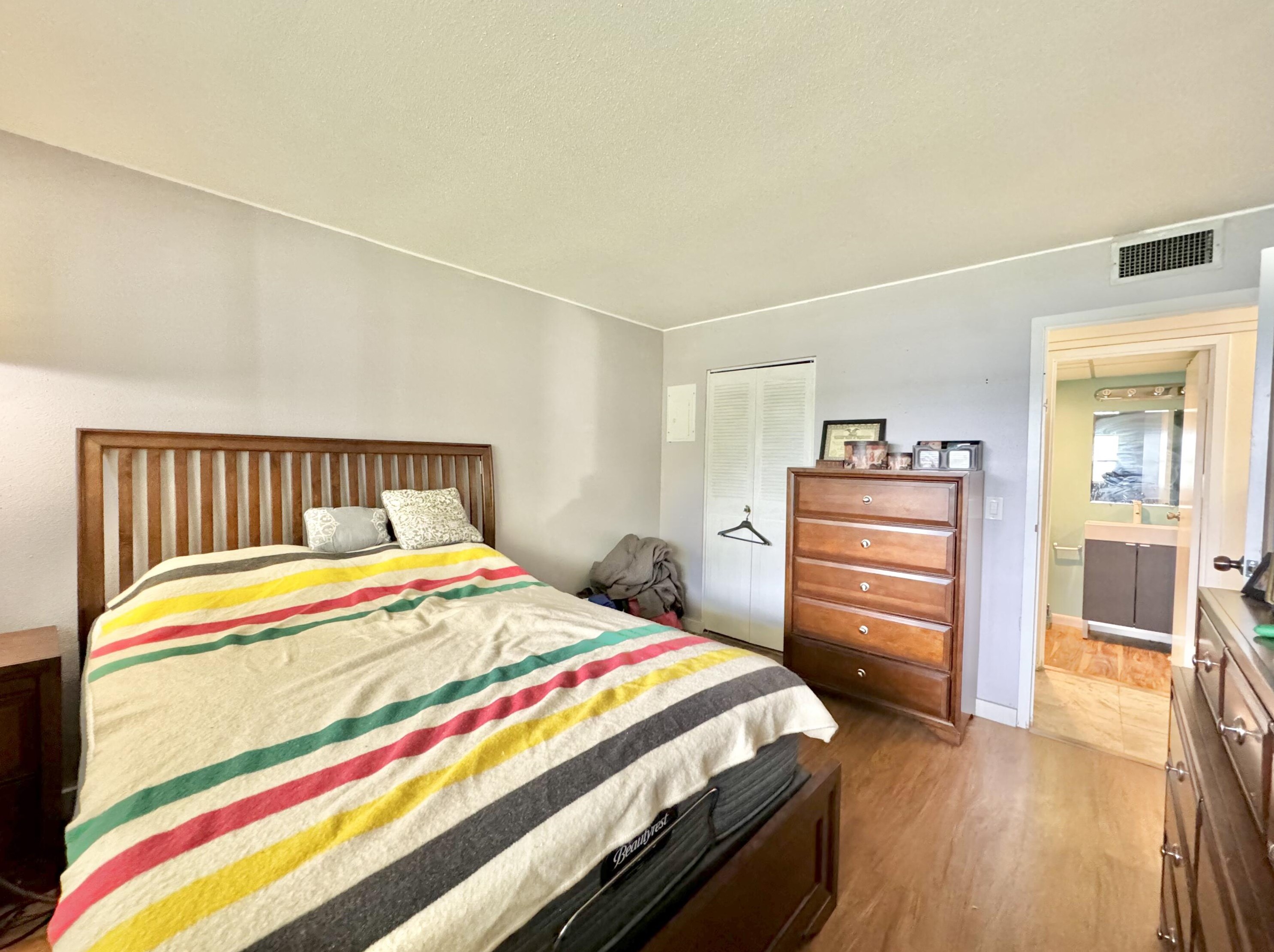 336 Brittany G, Delray Beach FL  33446-1134 exterior