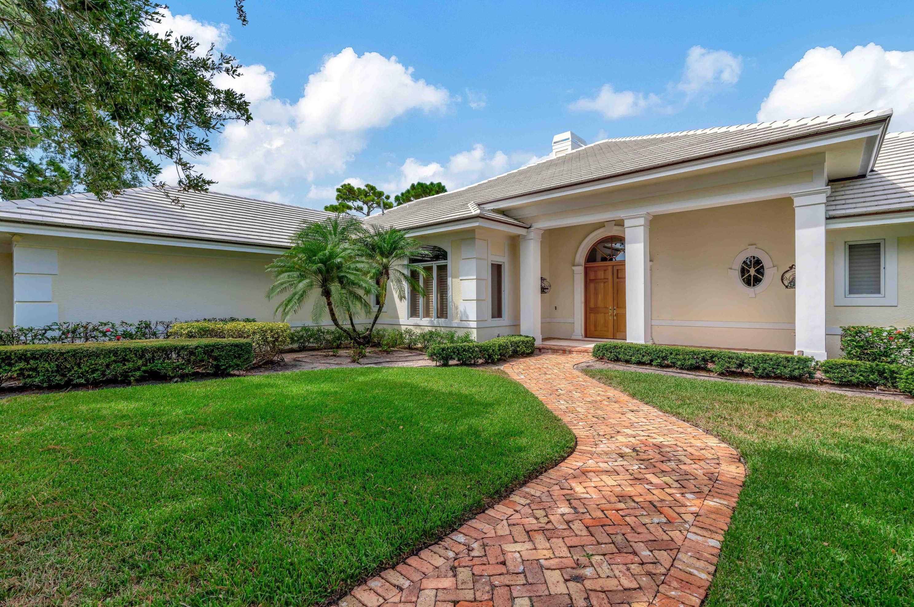 8096 Se Golfhouse Dr, Hobe Sound, FL 33455