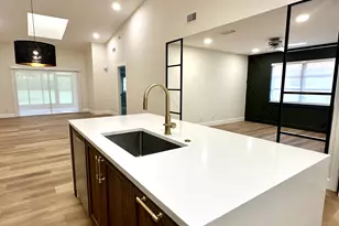 6410 Royal Manor Cir, Delray Beach, FL 33484 - Photo 12