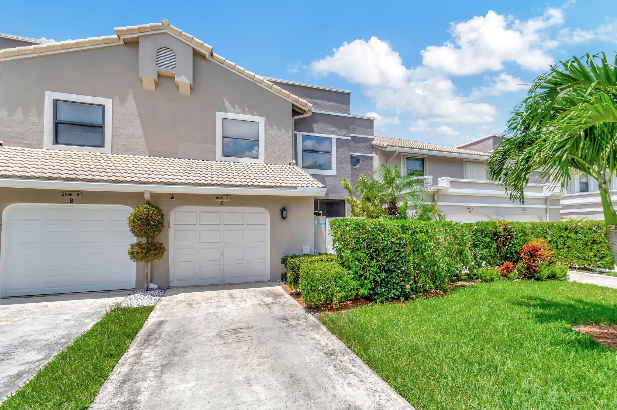 5495 Monterey Cir, Delray Beach, FL 33484-8373