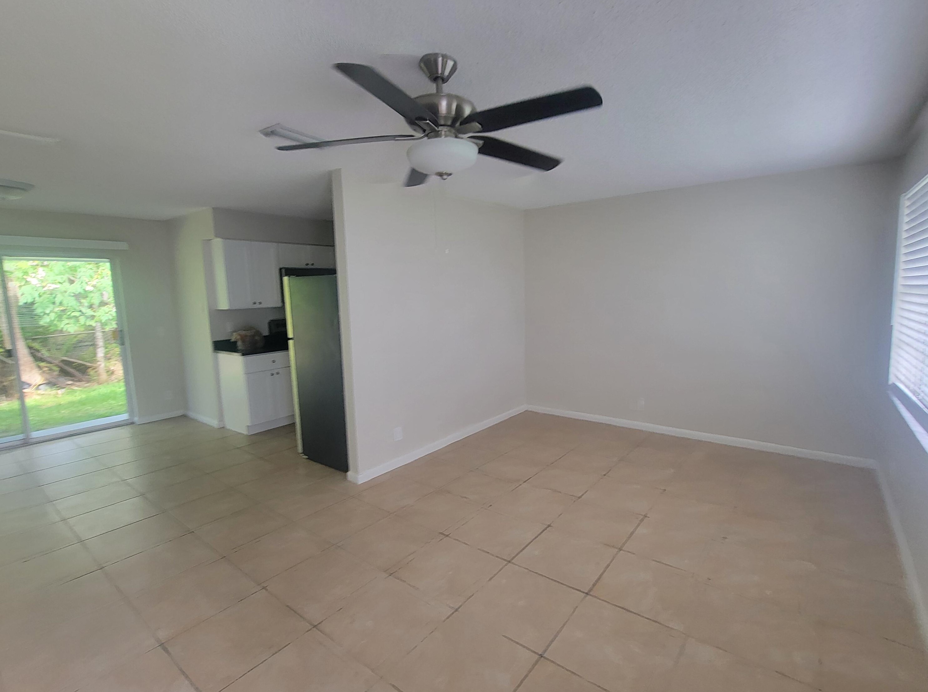 240 24th Ave, Boynton Beach FL  33435-7639 exterior