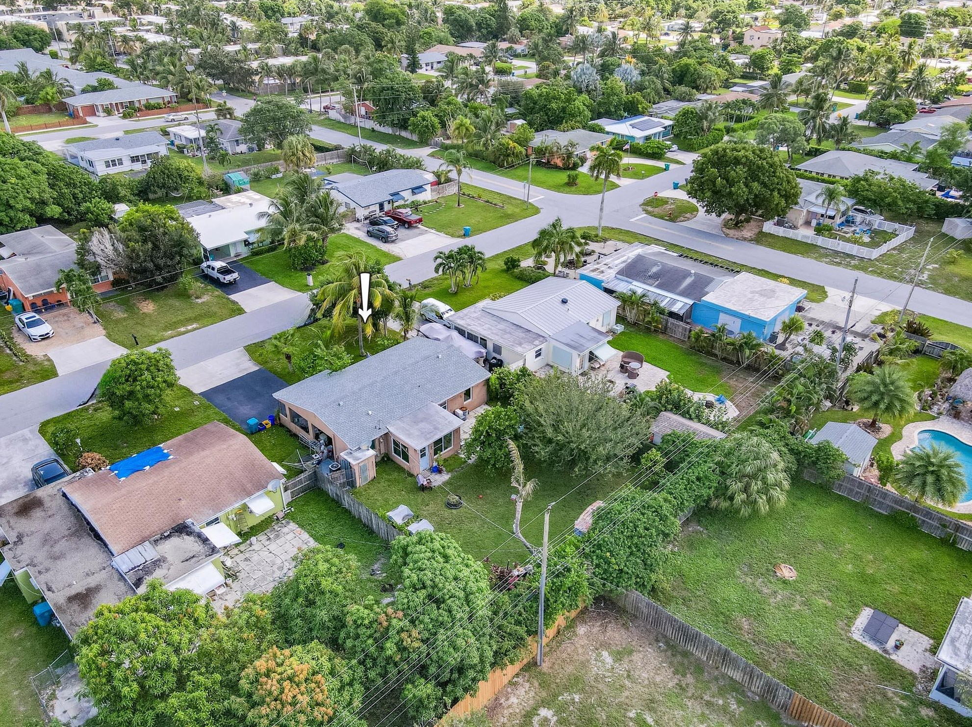 212 7 Ave, Boynton Beach FL 33435-3878 exterior