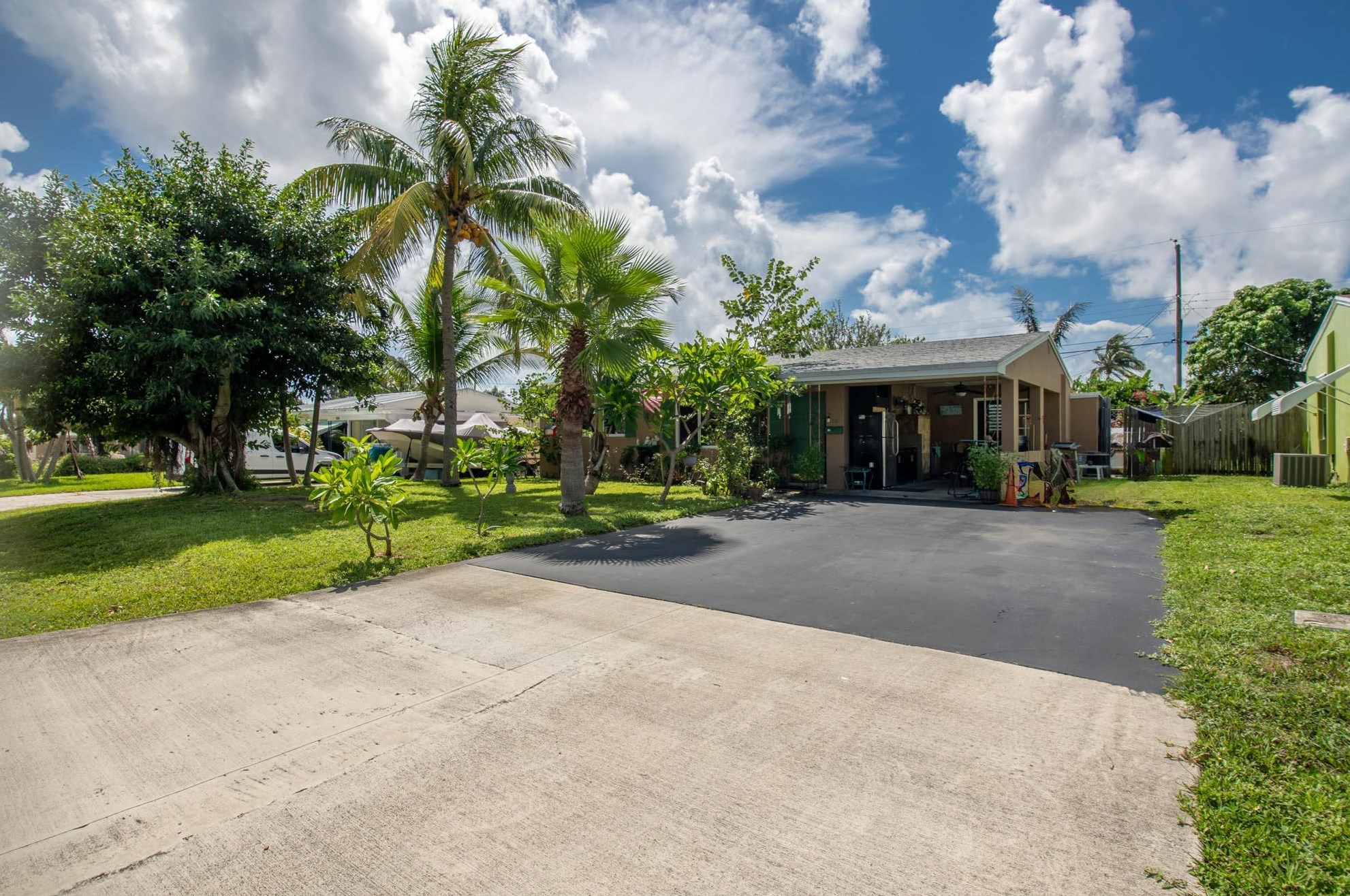 212 7th Ave, Boynton Beach, FL 33435-3879