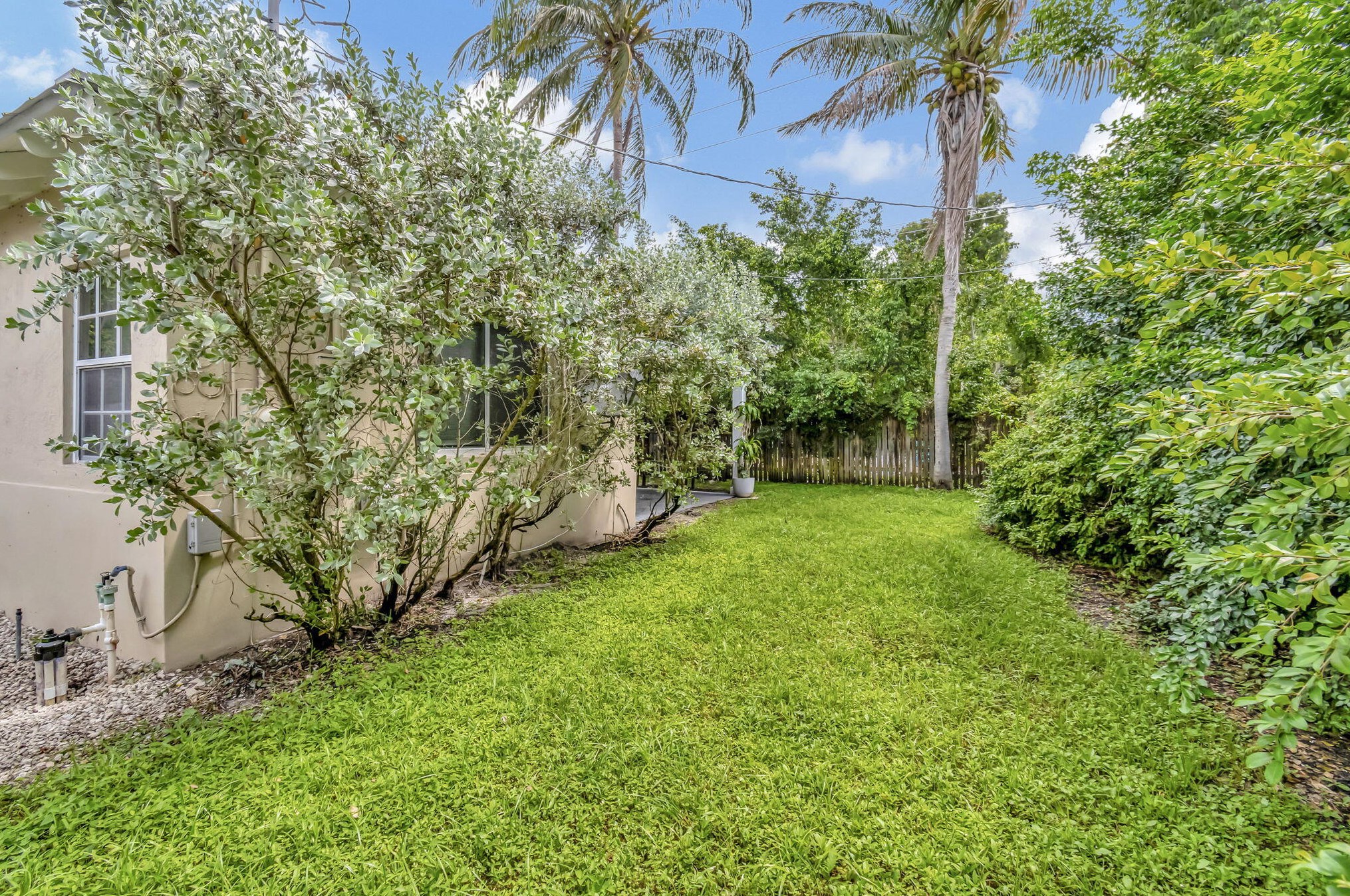 800 Ocean Ave, Boynton Beach FL 33426-4337 exterior