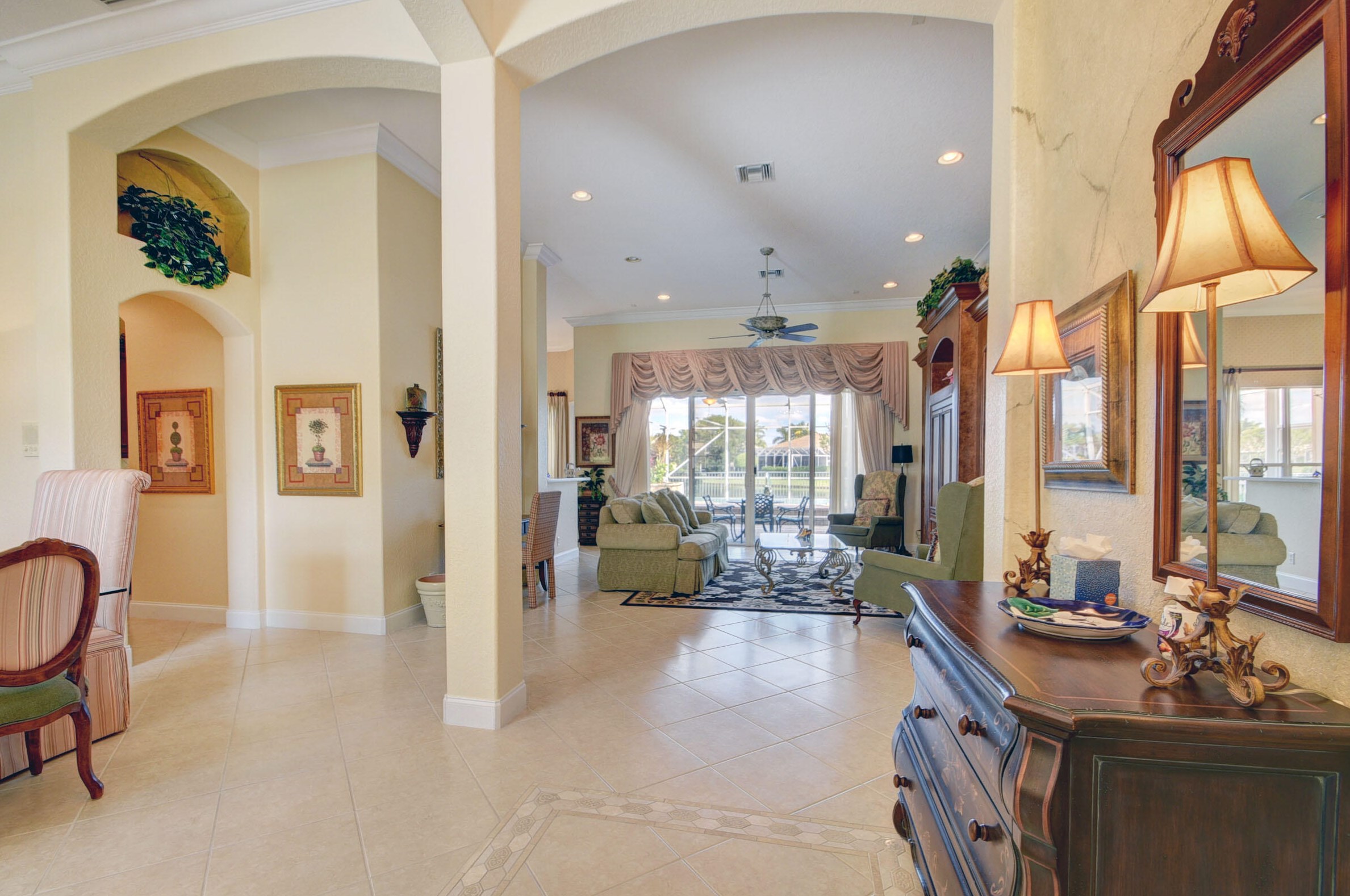 9585 Lantern Bay Cir, West Palm Beach, FL 33411