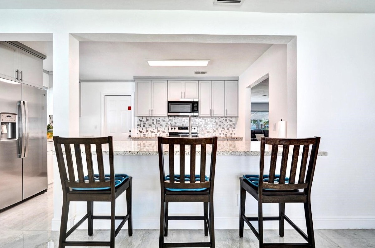 903 18 St, Boynton Beach FL 33426-5429 exterior