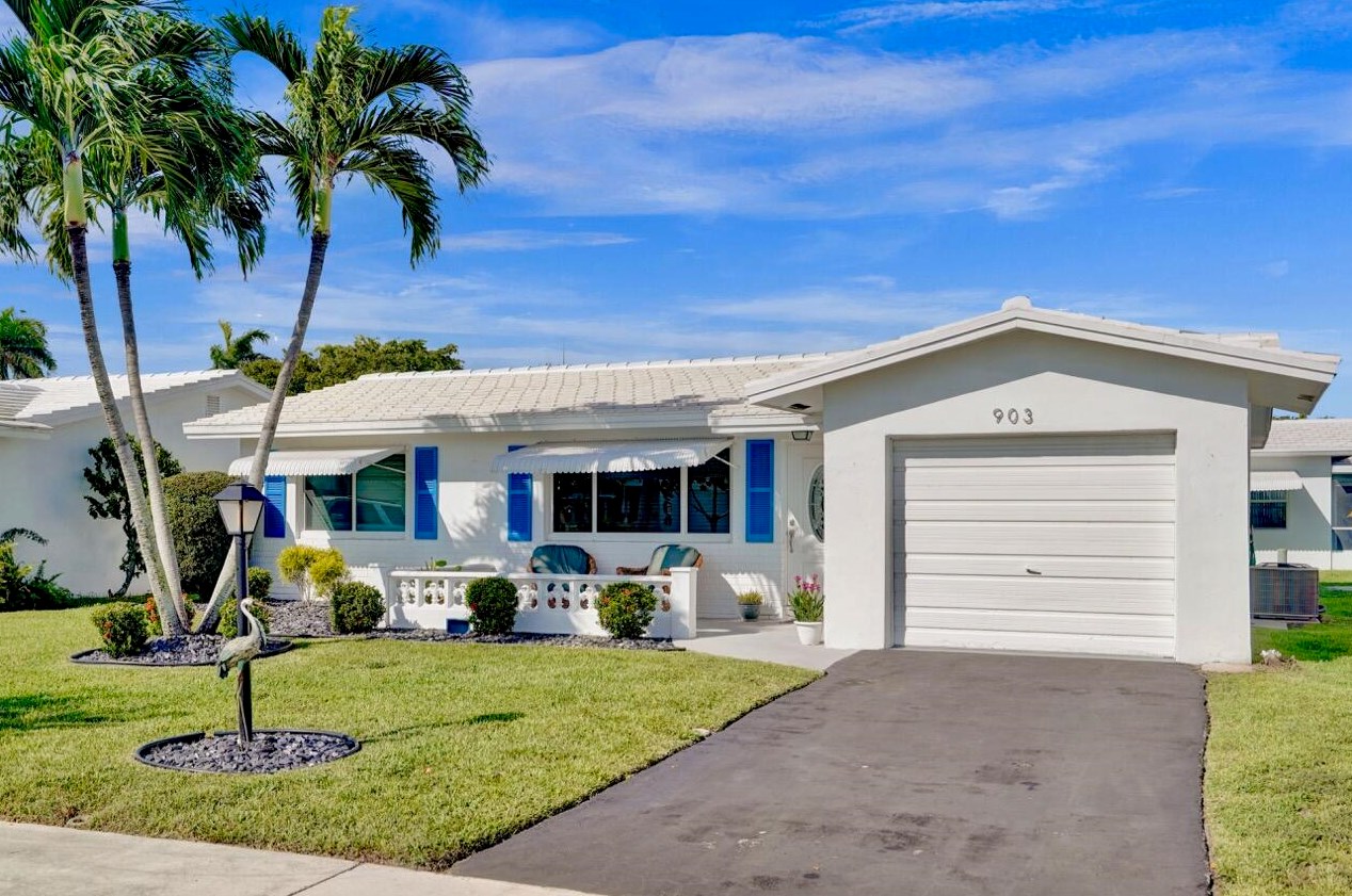 903 18 St, Boynton Beach FL 33426-5429 exterior