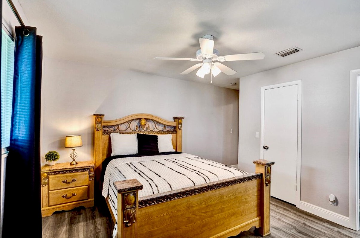 903 18 St, Boynton Beach FL 33426-5429 exterior