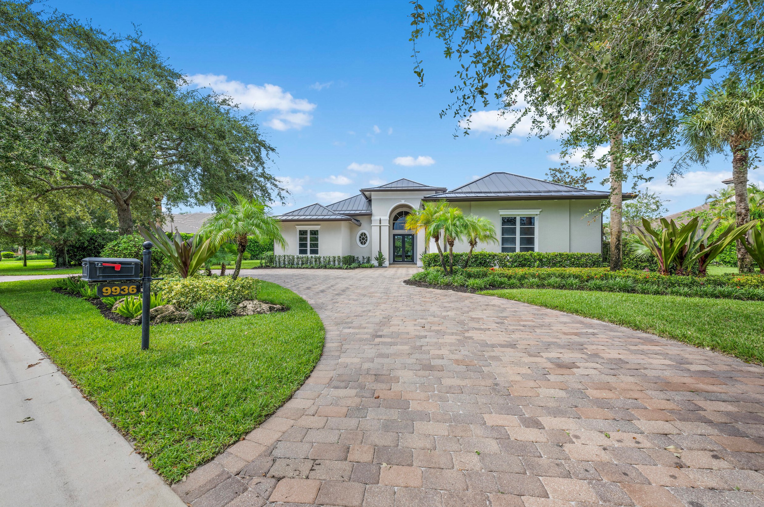 9936 Se Sandpine Ln, Hobe Sound, FL 33455